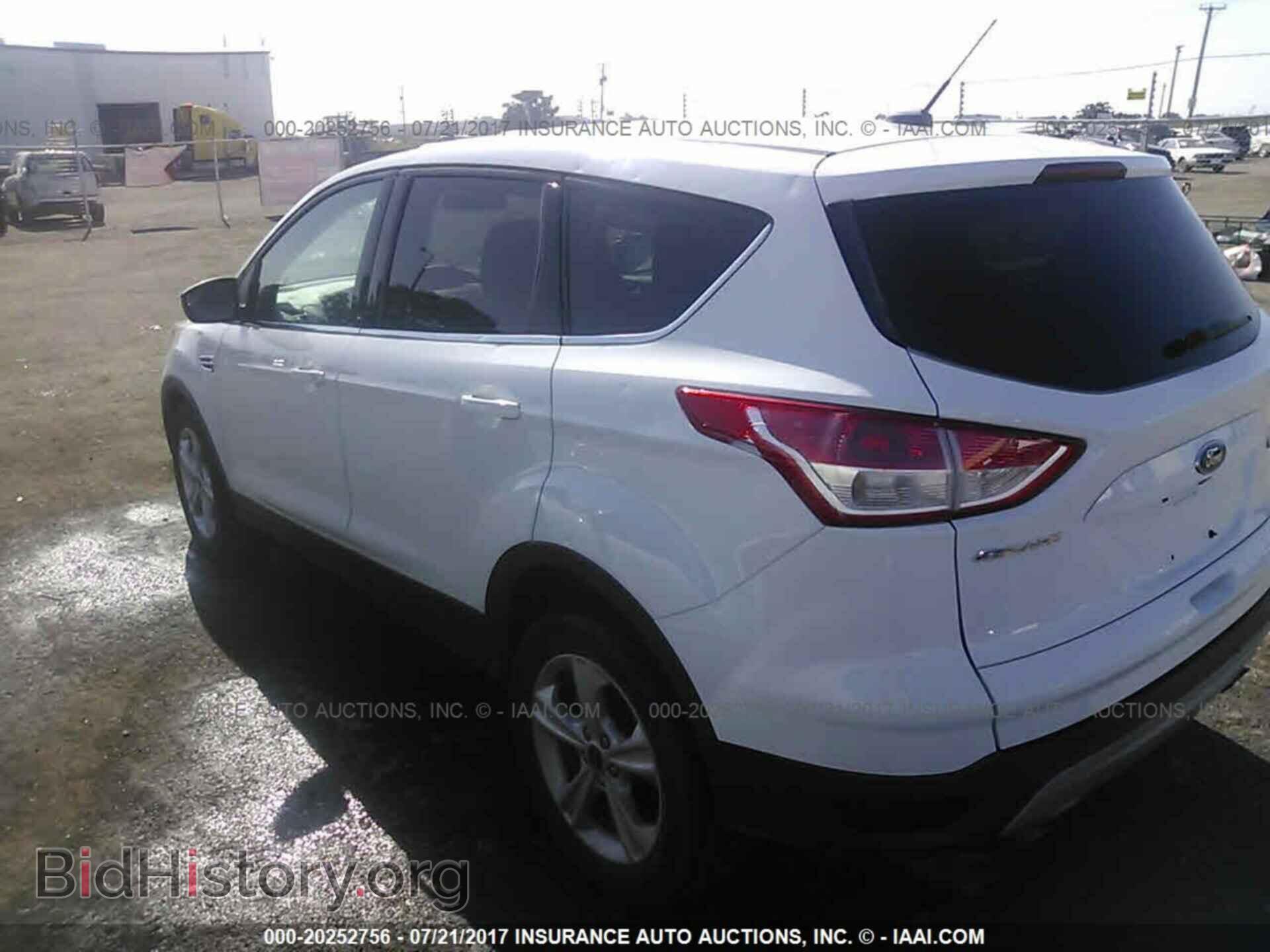 2014 Ford Escape - VIN: 1FMCU0GX3EUC94011 - Photo 3