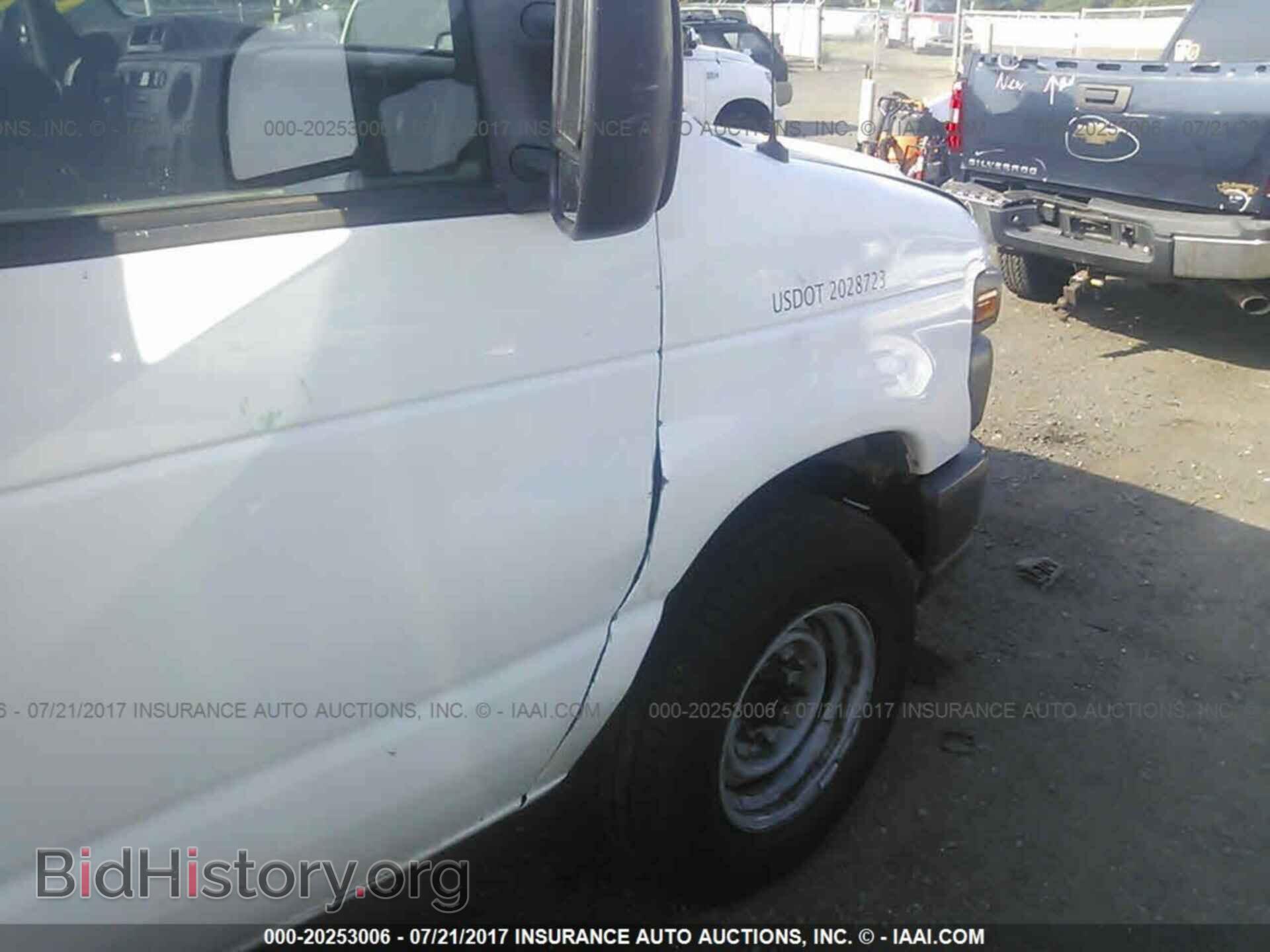 2011 Ford Econoline - VIN: 1FTSS3EL5BDA80981 - Фото 6