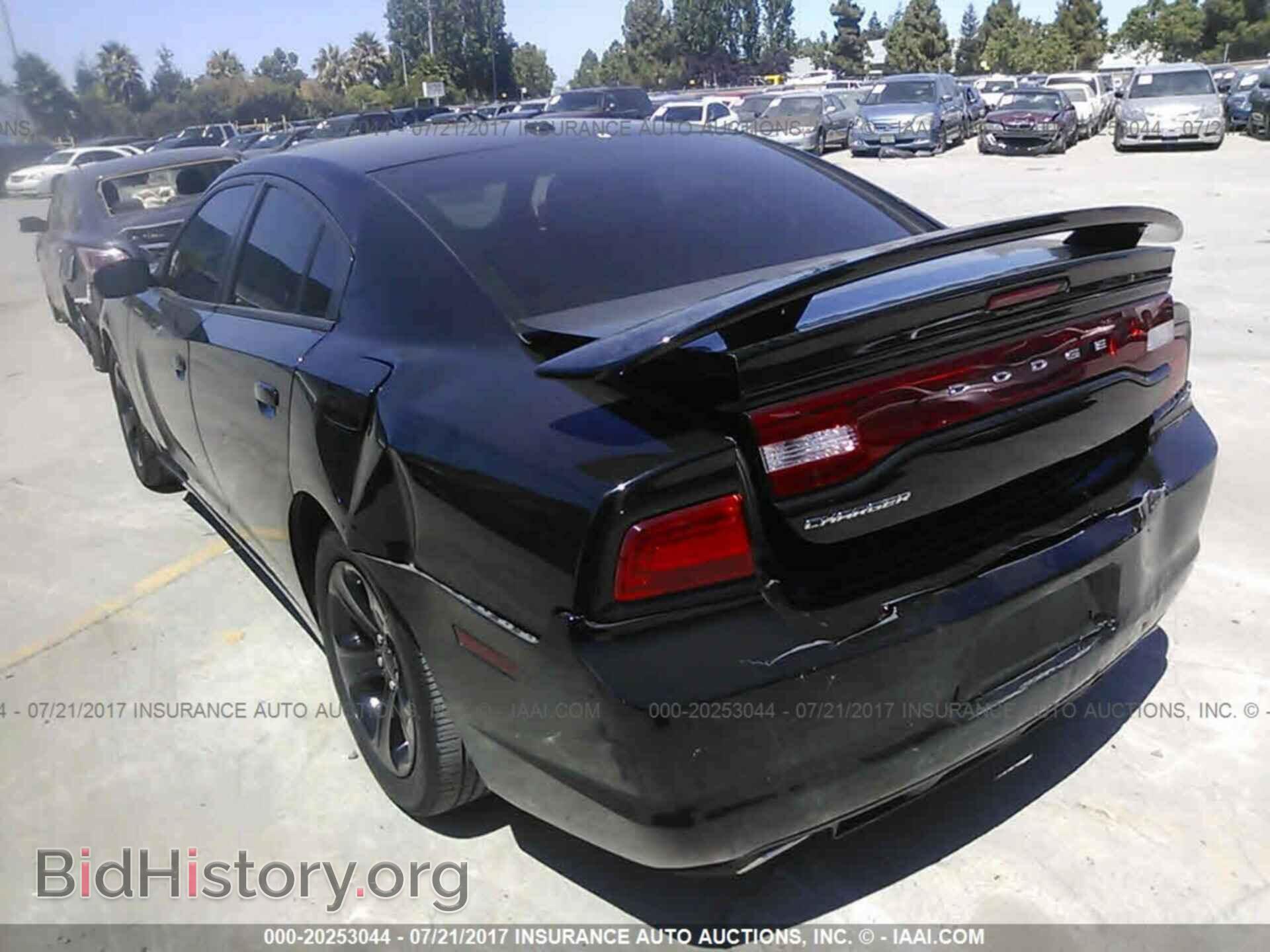 2013 Dodge Charger - VIN: 2C3CDXBG6DH503073 - Photo 3