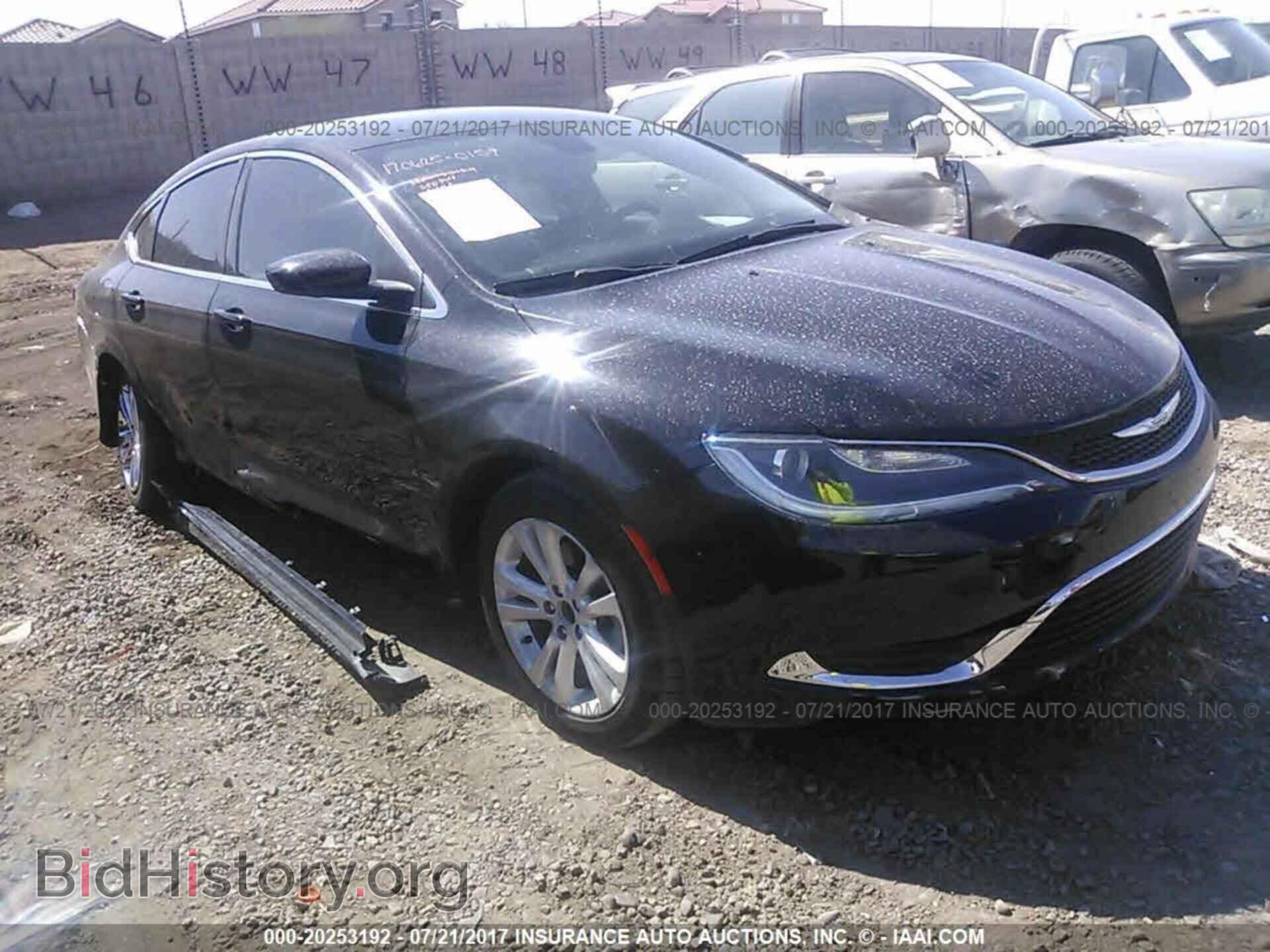 Photo 1C3CCCAB0FN650422 - Chrysler 200 2015
