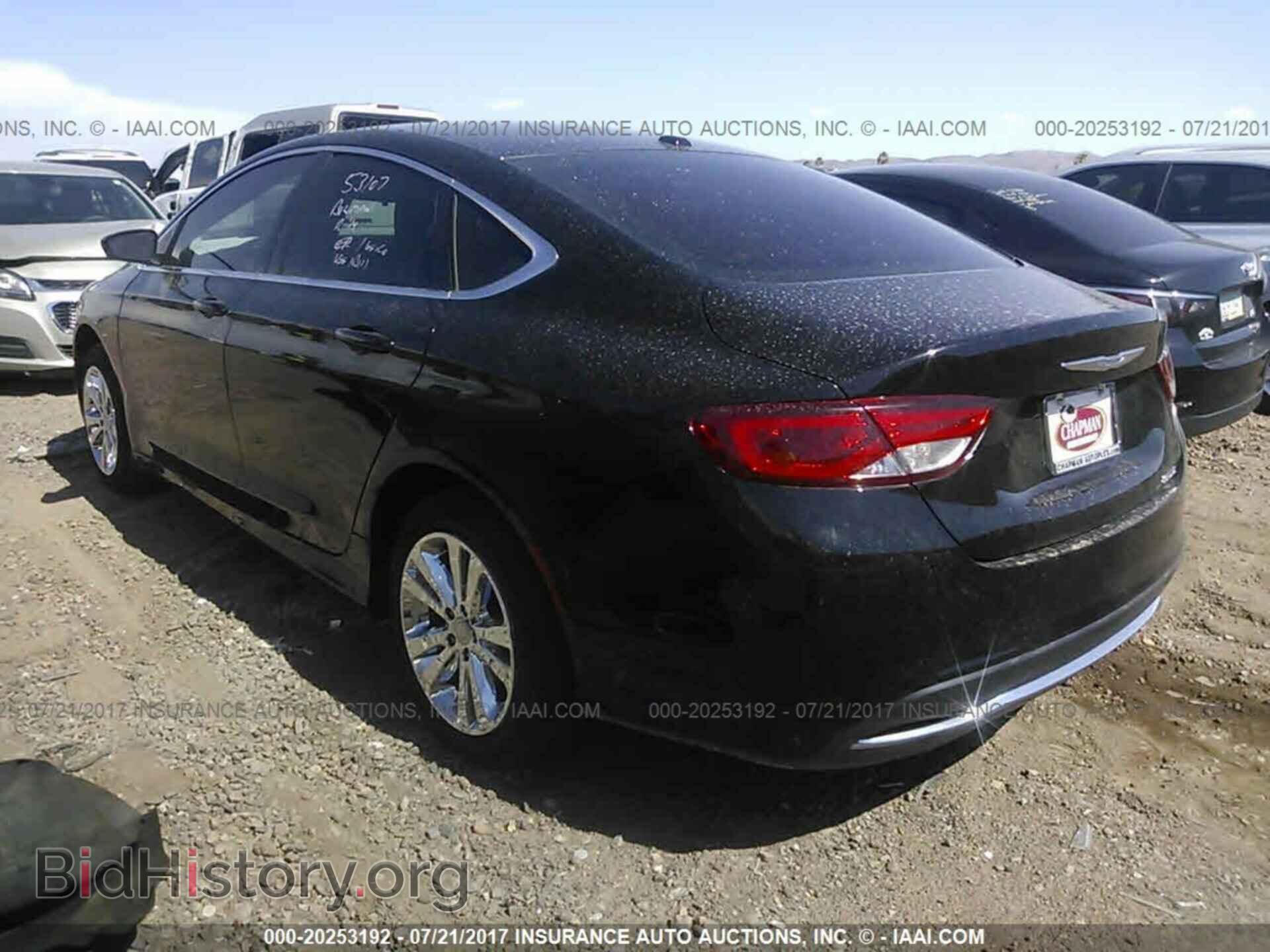 2015 Chrysler 200 - VIN: 1C3CCCAB0FN650422 - Photo 3