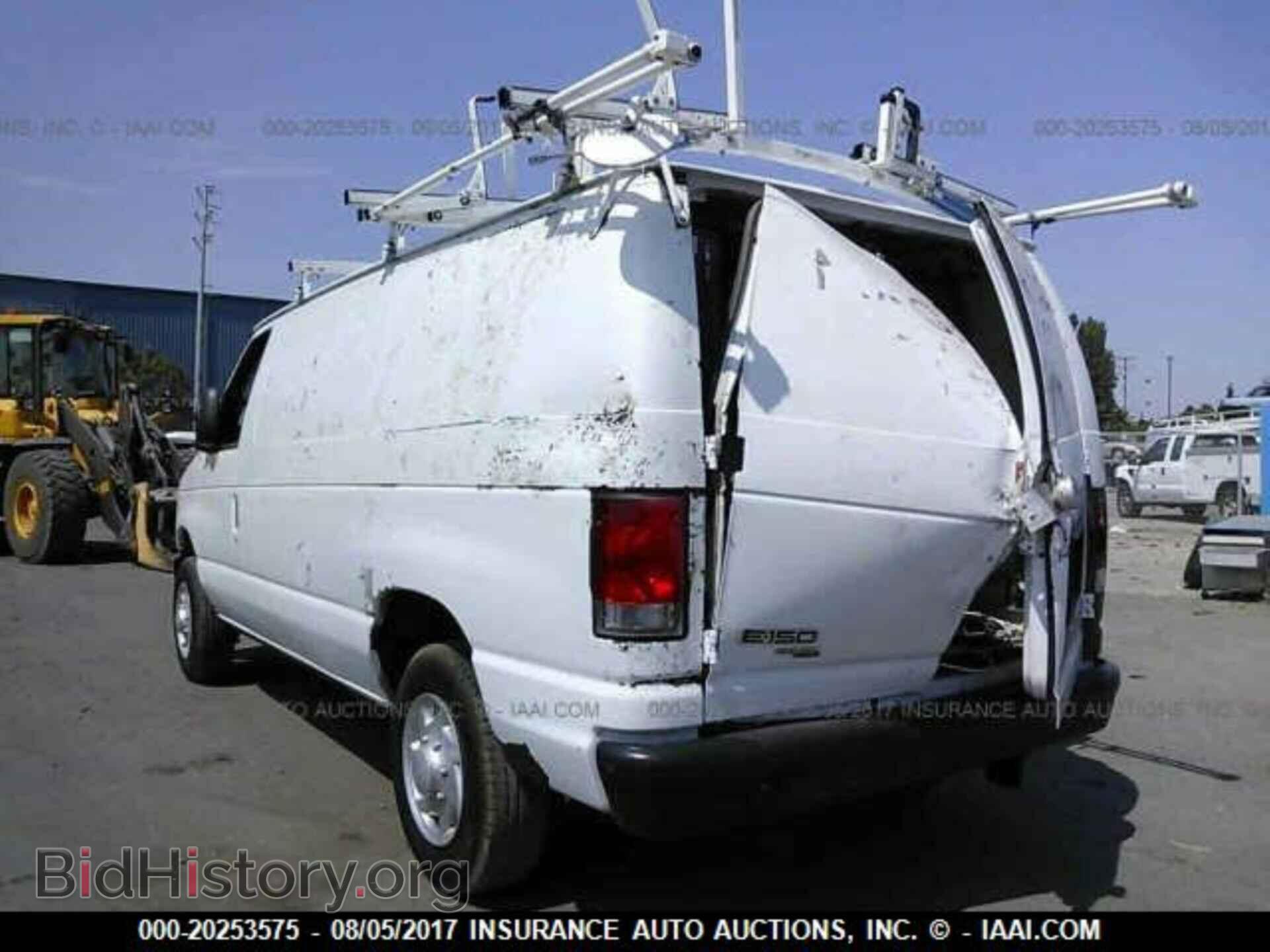 2014 Ford Econoline - VIN: 1FTNE1EW1EDA36418 - Photo 3