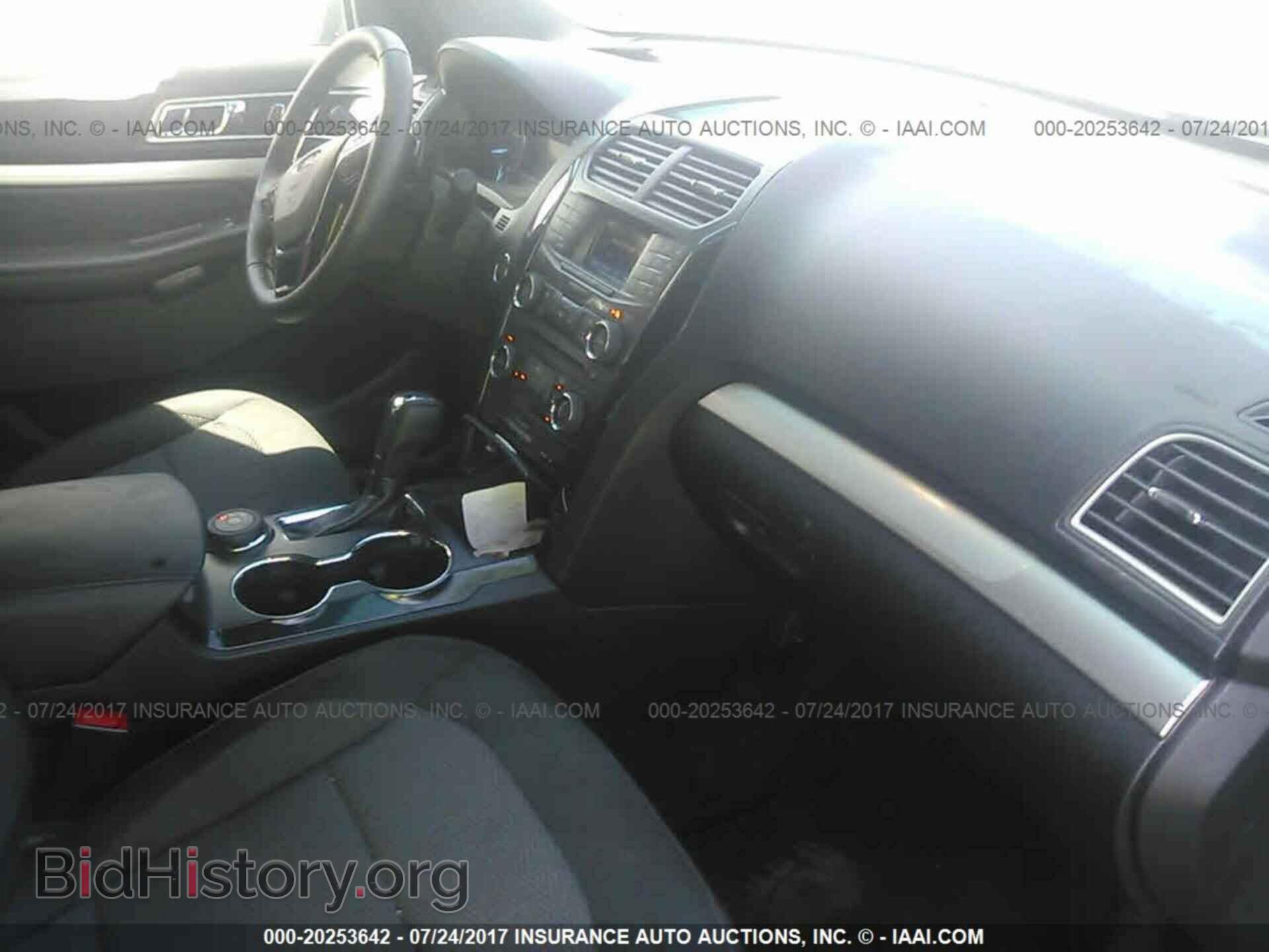 2017 Ford Explorer - VIN: 1FM5K8D88HGA55941 - Photo 5
