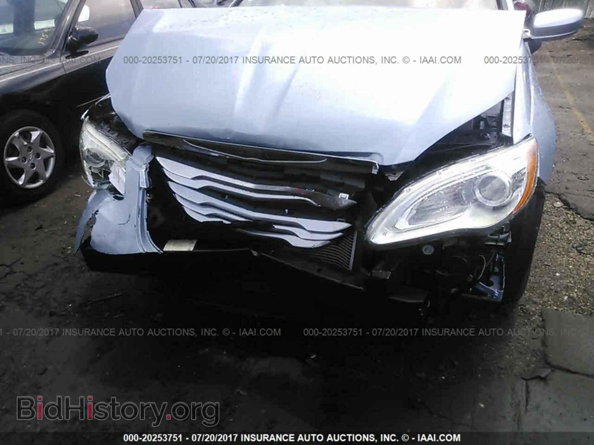 2013 Chrysler 200 - VIN: 1C3CCBBB8DN612085 - Фото 6