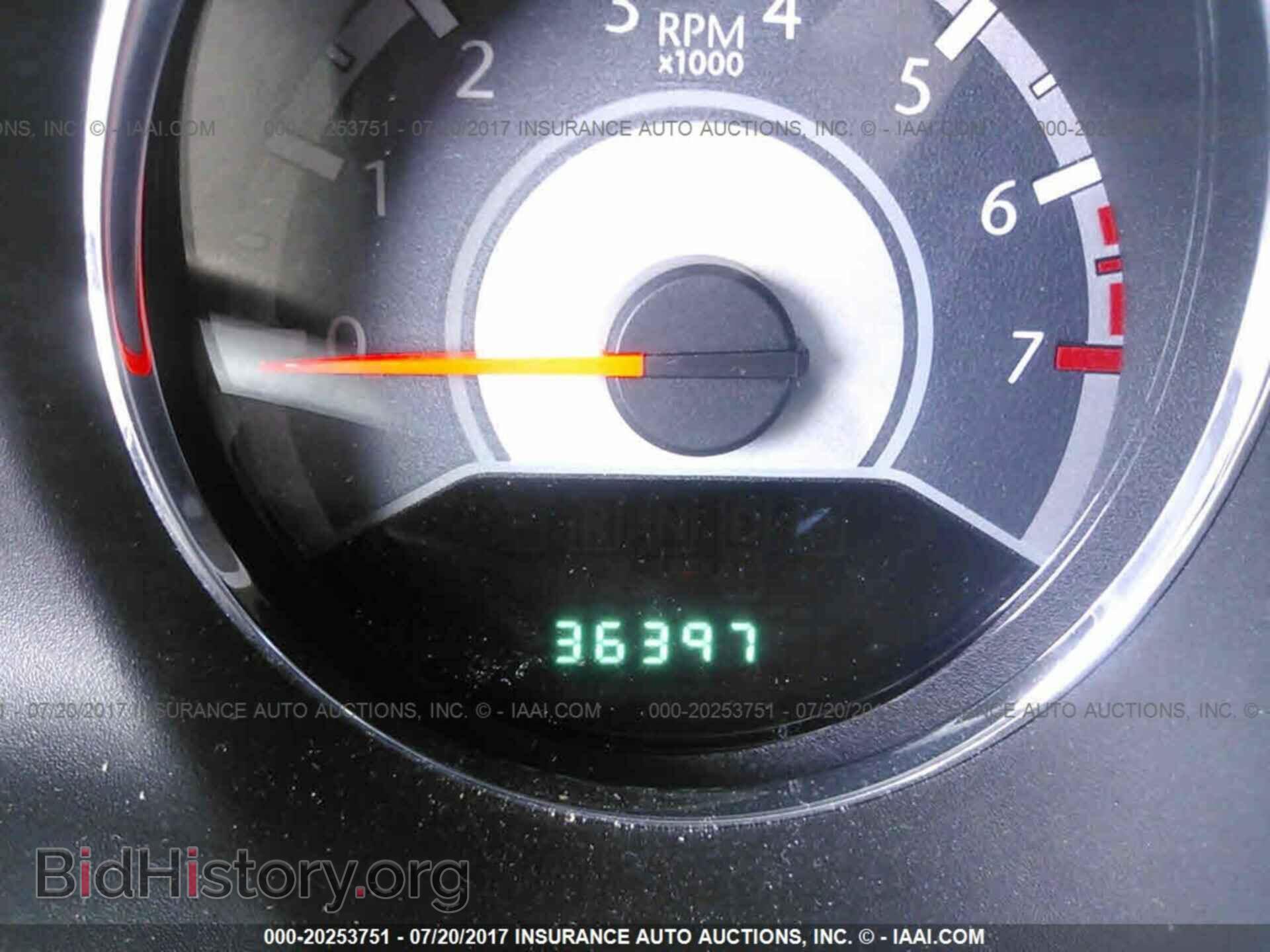 2013 Chrysler 200 - VIN: 1C3CCBBB8DN612085 - Фото 7