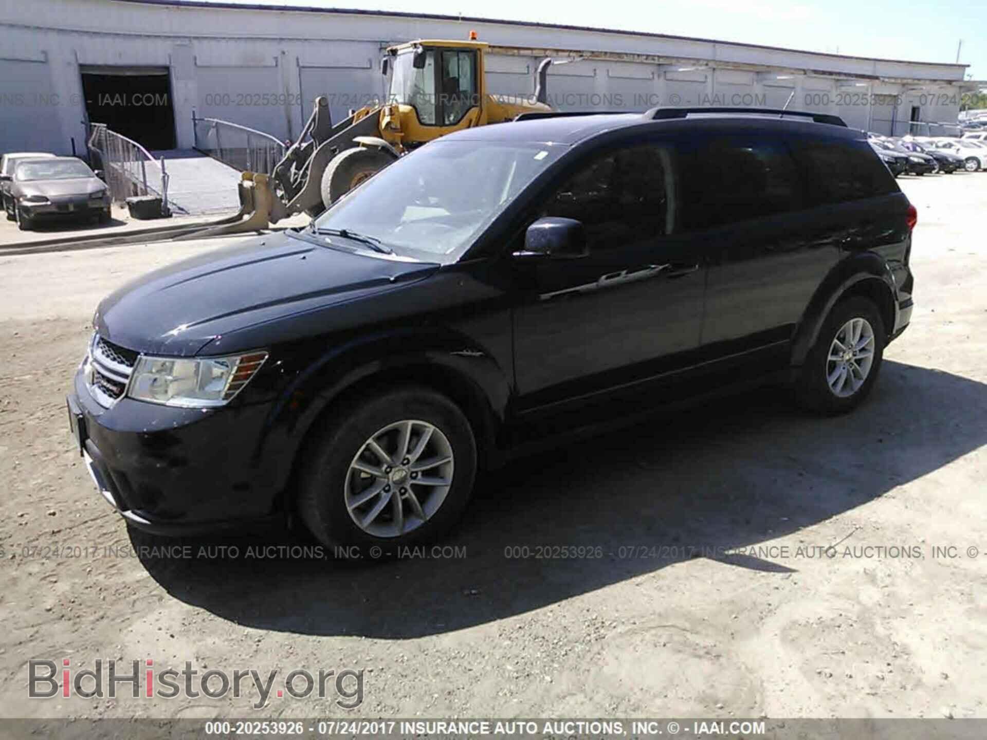 2015 Dodge Journey - VIN: 3C4PDCBG4FT668927 - Photo 2