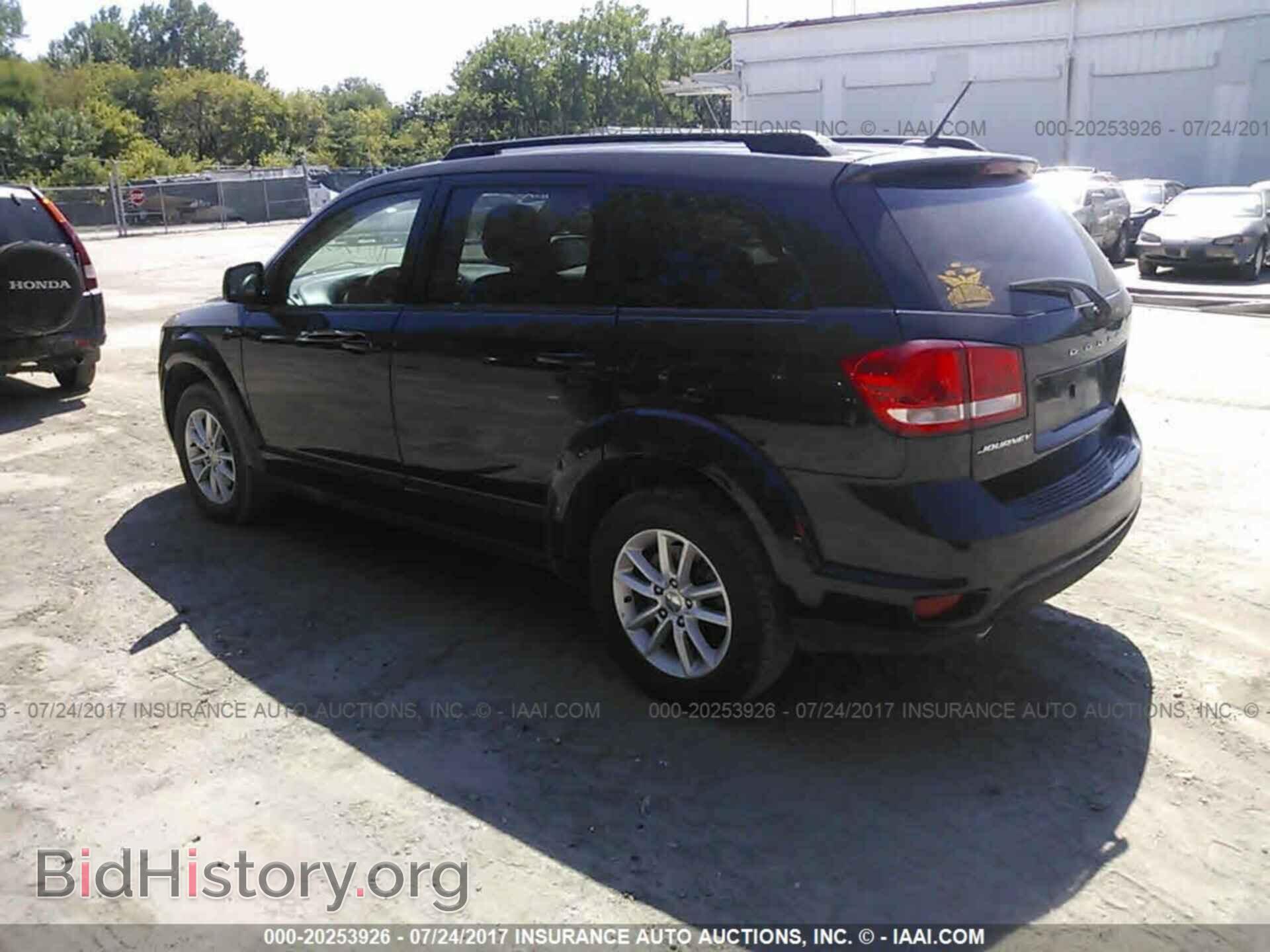 2015 Dodge Journey - VIN: 3C4PDCBG4FT668927 - Photo 3