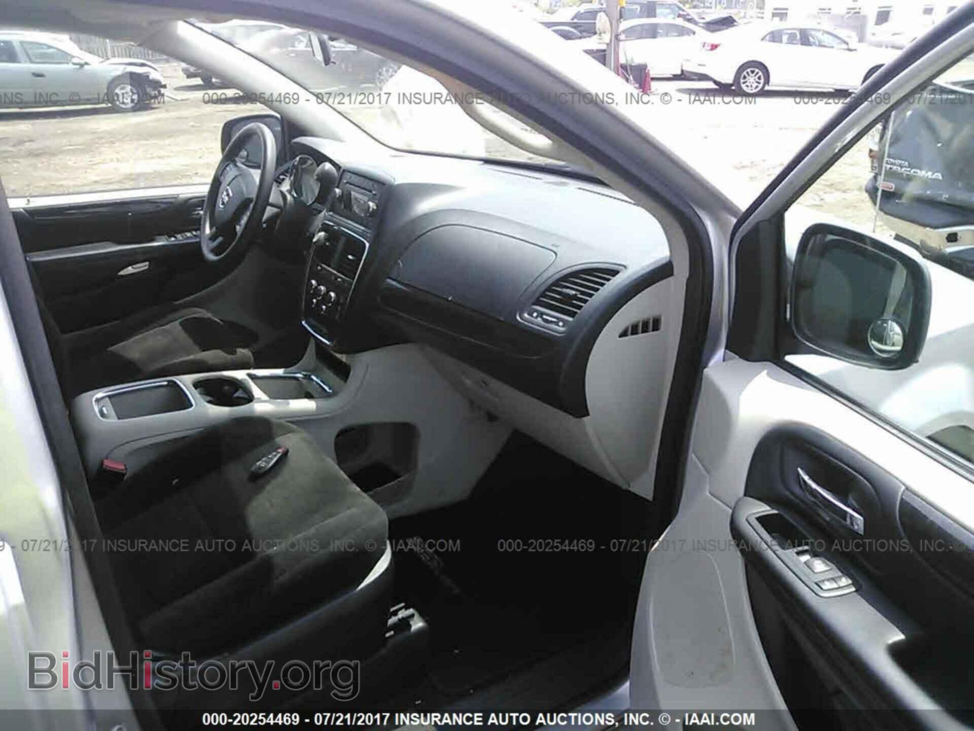 2012 Dodge Grand caravan - VIN: 2C4RDGCG0CR242553 - Фото 5