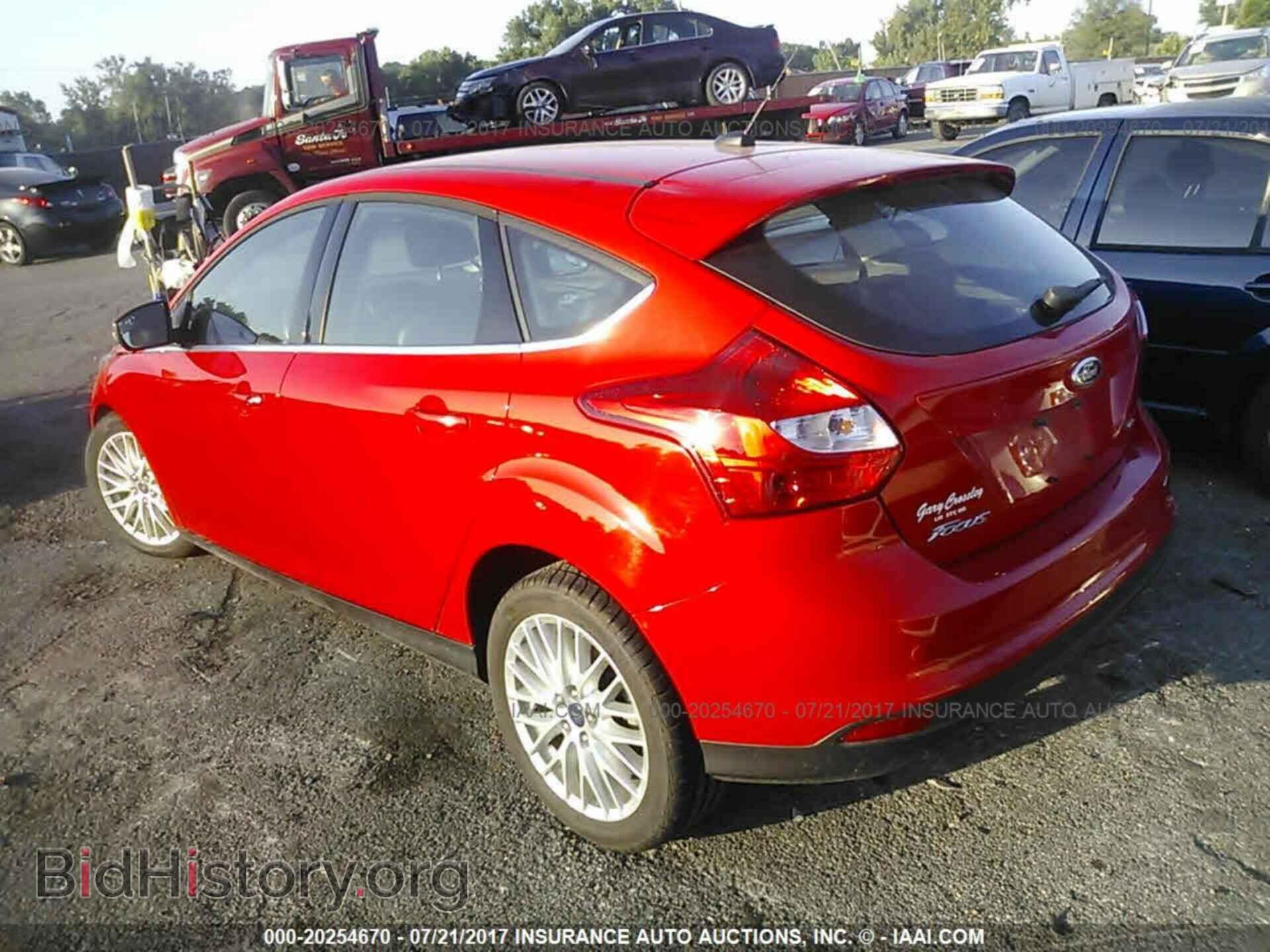 2012 Ford Focus - VIN: 1FAHP3M25CL301481 - Photo 3