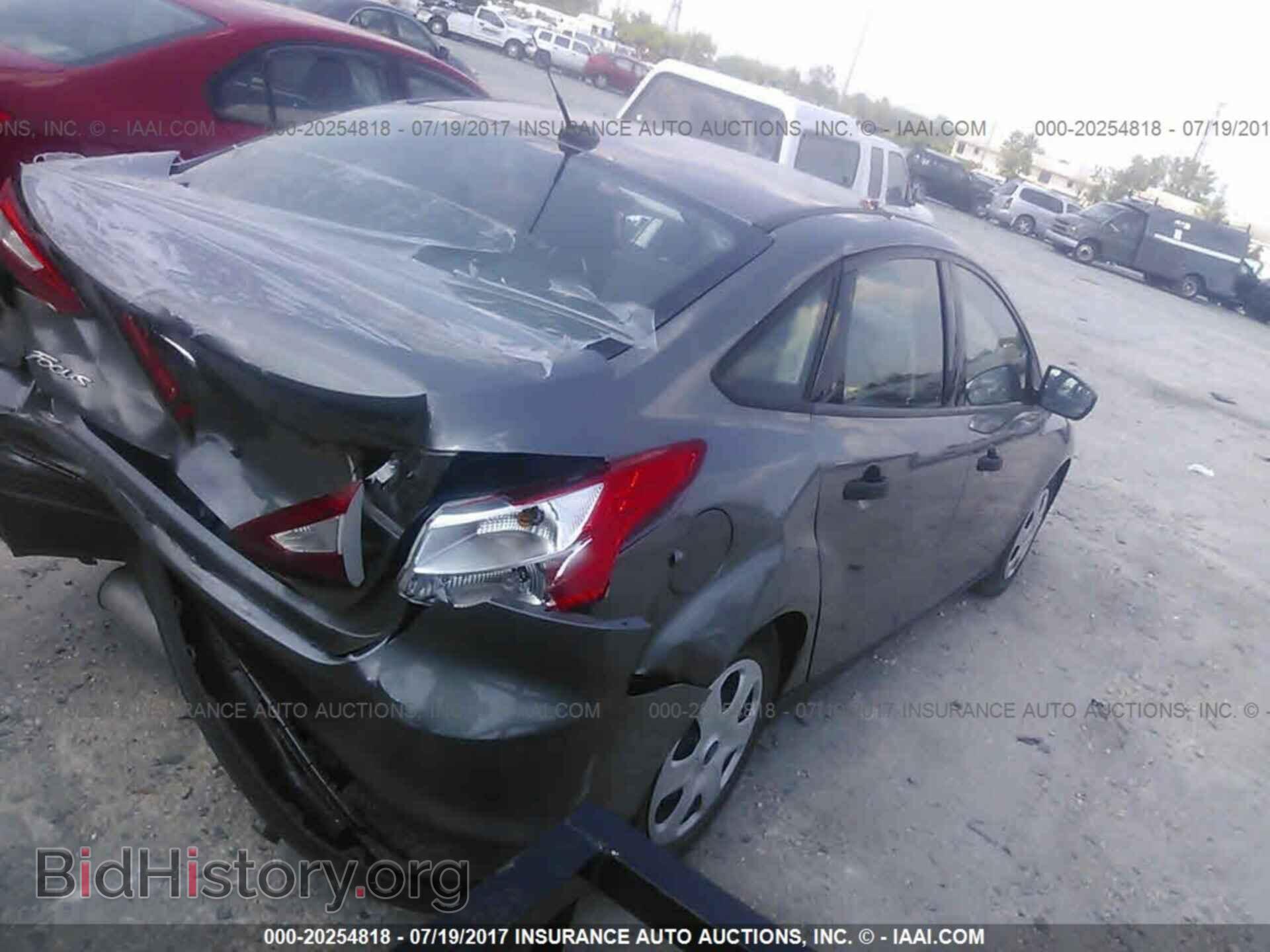 2014 Ford Focus - VIN: 1FADP3E26EL186907 - Фото 4