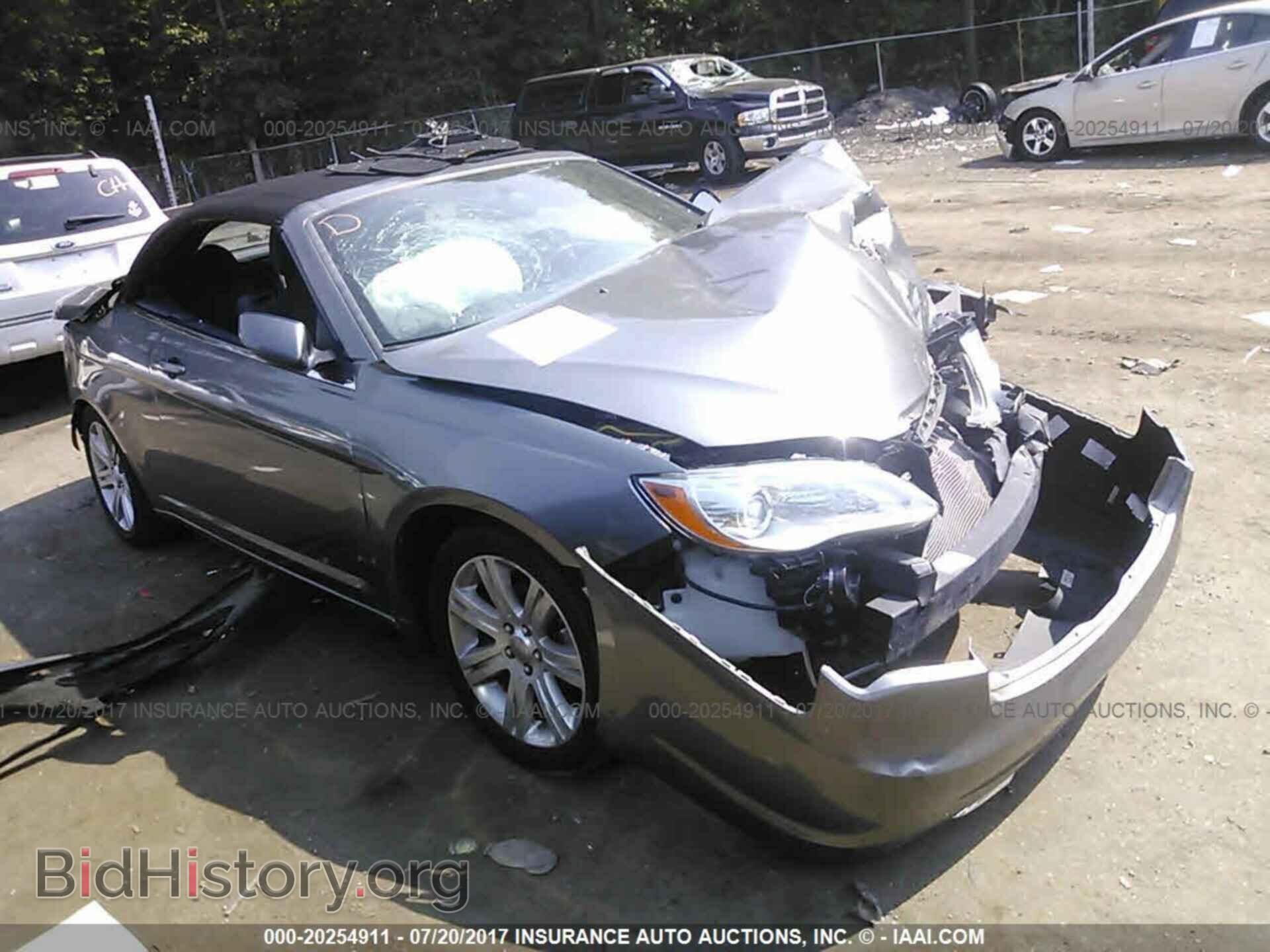 Фотография 1C3BCBEG8DN693351 - Chrysler 200 2013