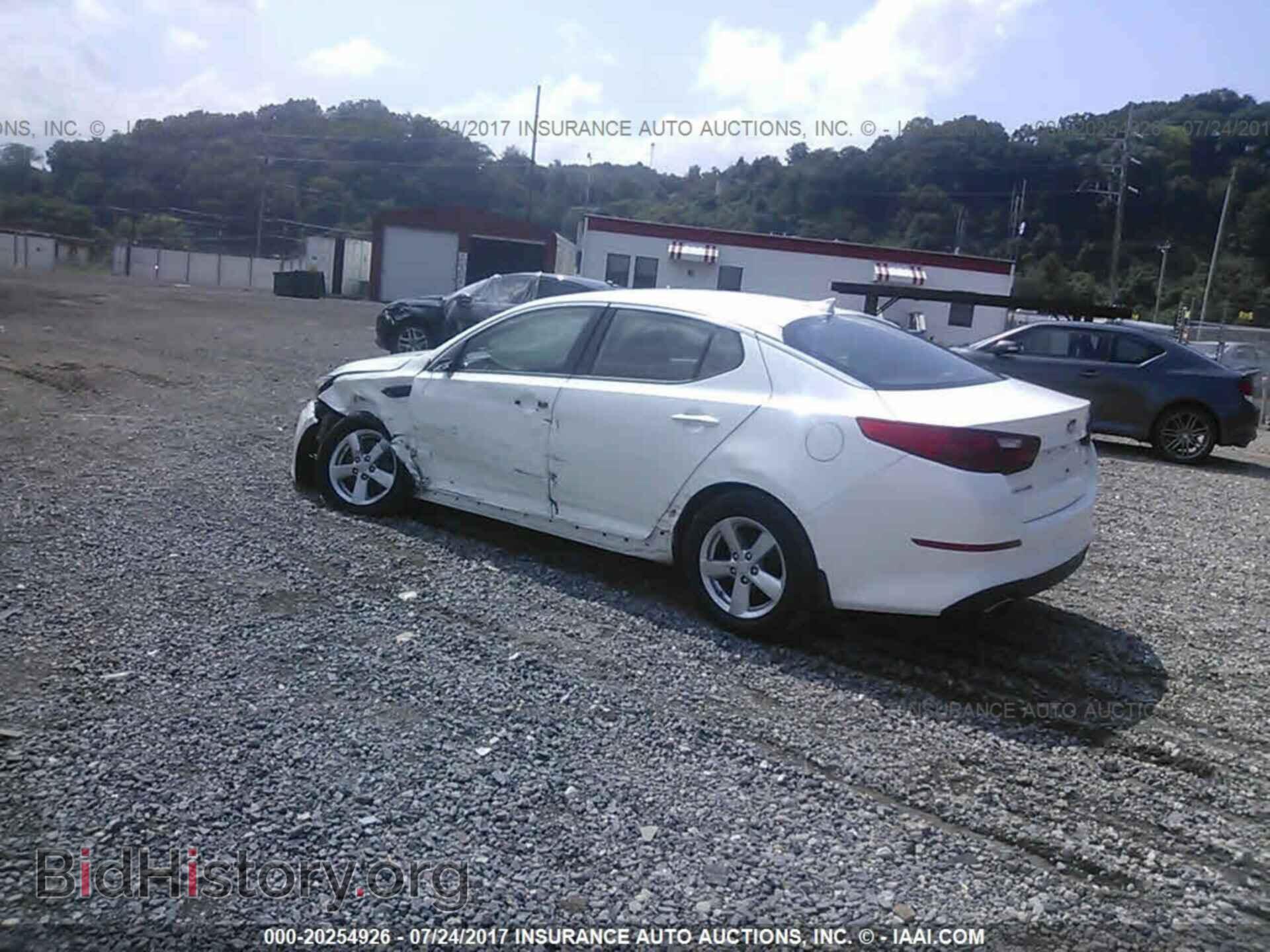 2015 Kia Optima - VIN: KNAGM4A73F5586871 - Photo 3