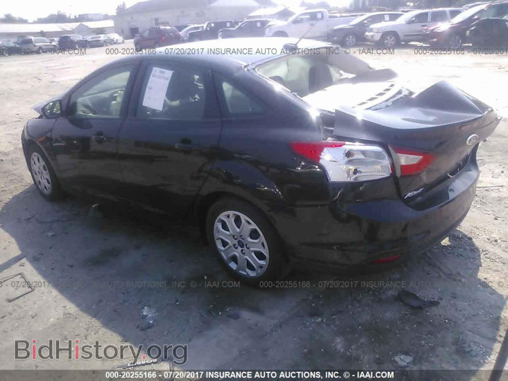 2012 Ford Focus - VIN: 1FAHP3F23CL431465 - Фото 3