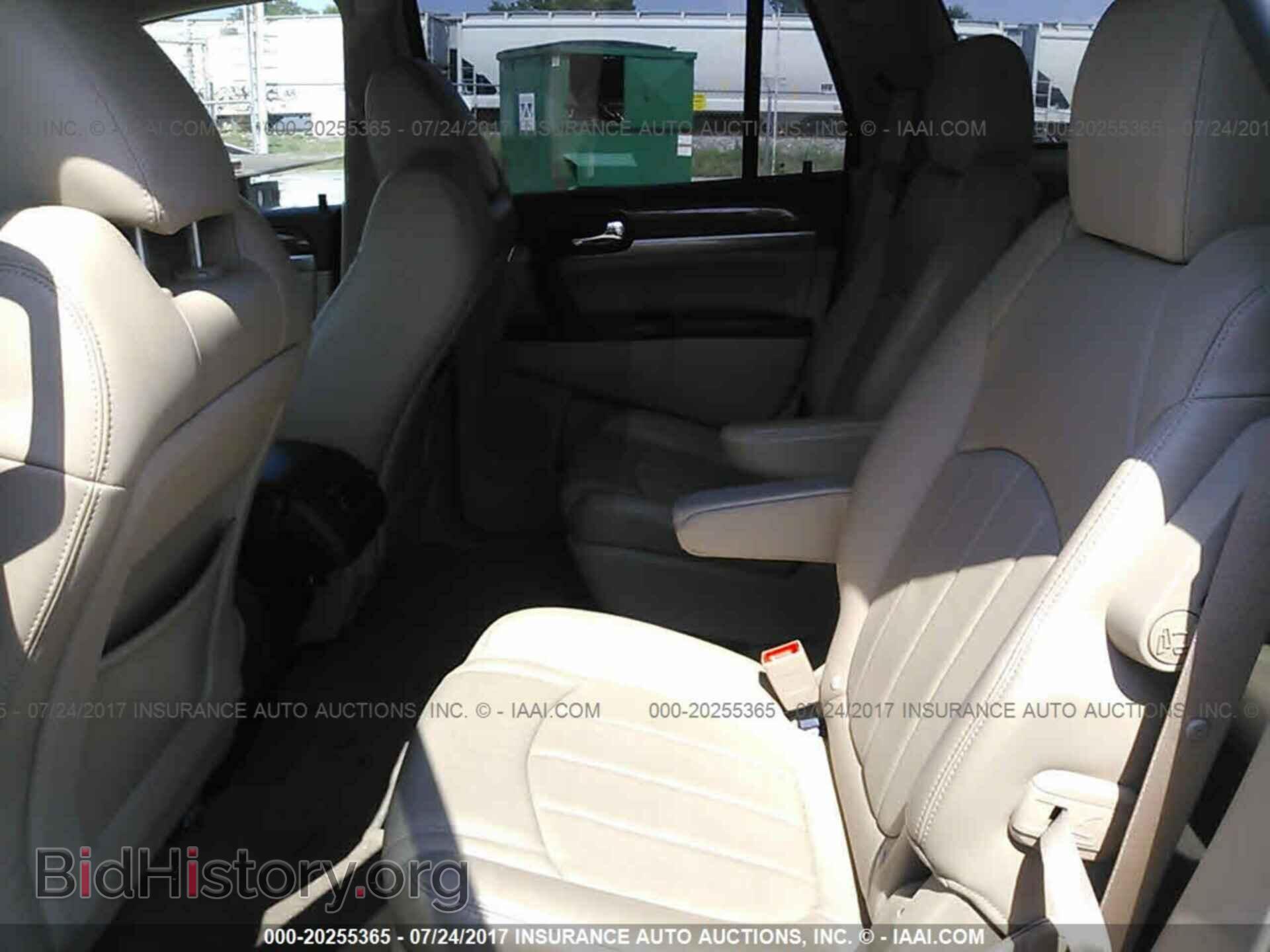 2011 Buick Enclave - VIN: 5GAKRBED9BJ212111 - Фото 8