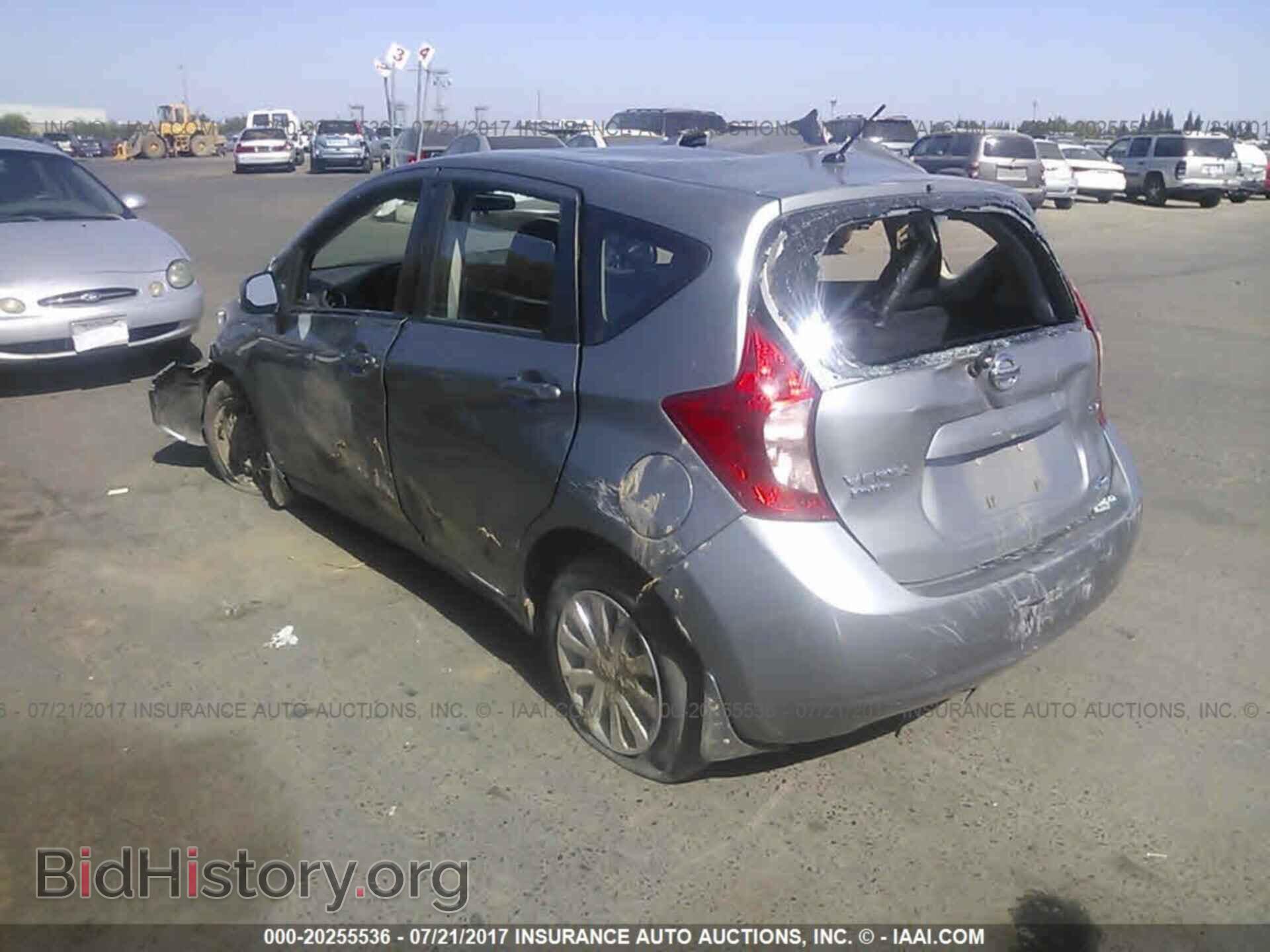 2014 Nissan Versa note - VIN: 3N1CE2CP6EL403450 - Photo 3