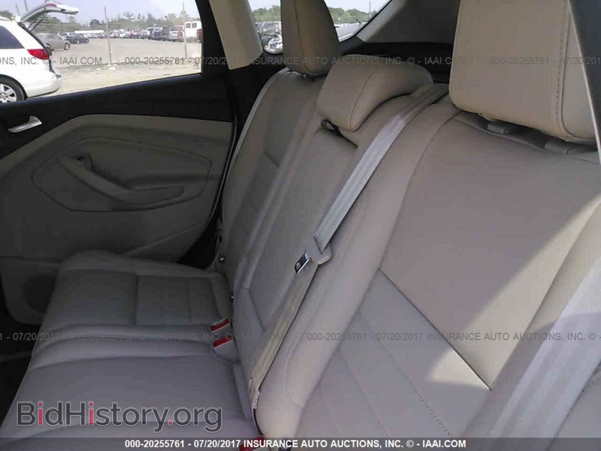 2014 Ford Escape - VIN: 1FMCU9J9XEUB12884 - Photo 8