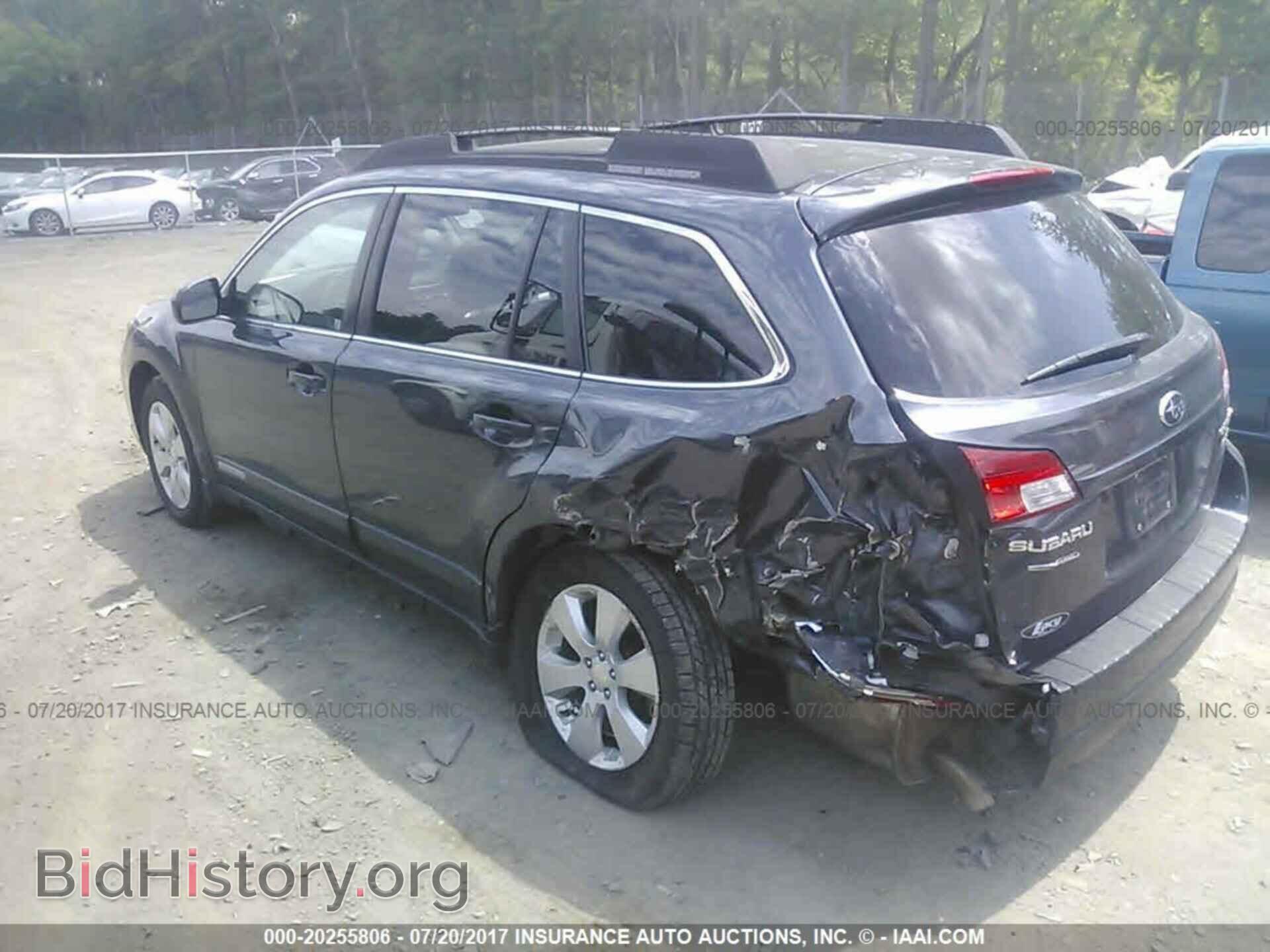 2011 Subaru Outback - VIN: 4S4BRBCC2B3404074 - Фото 3