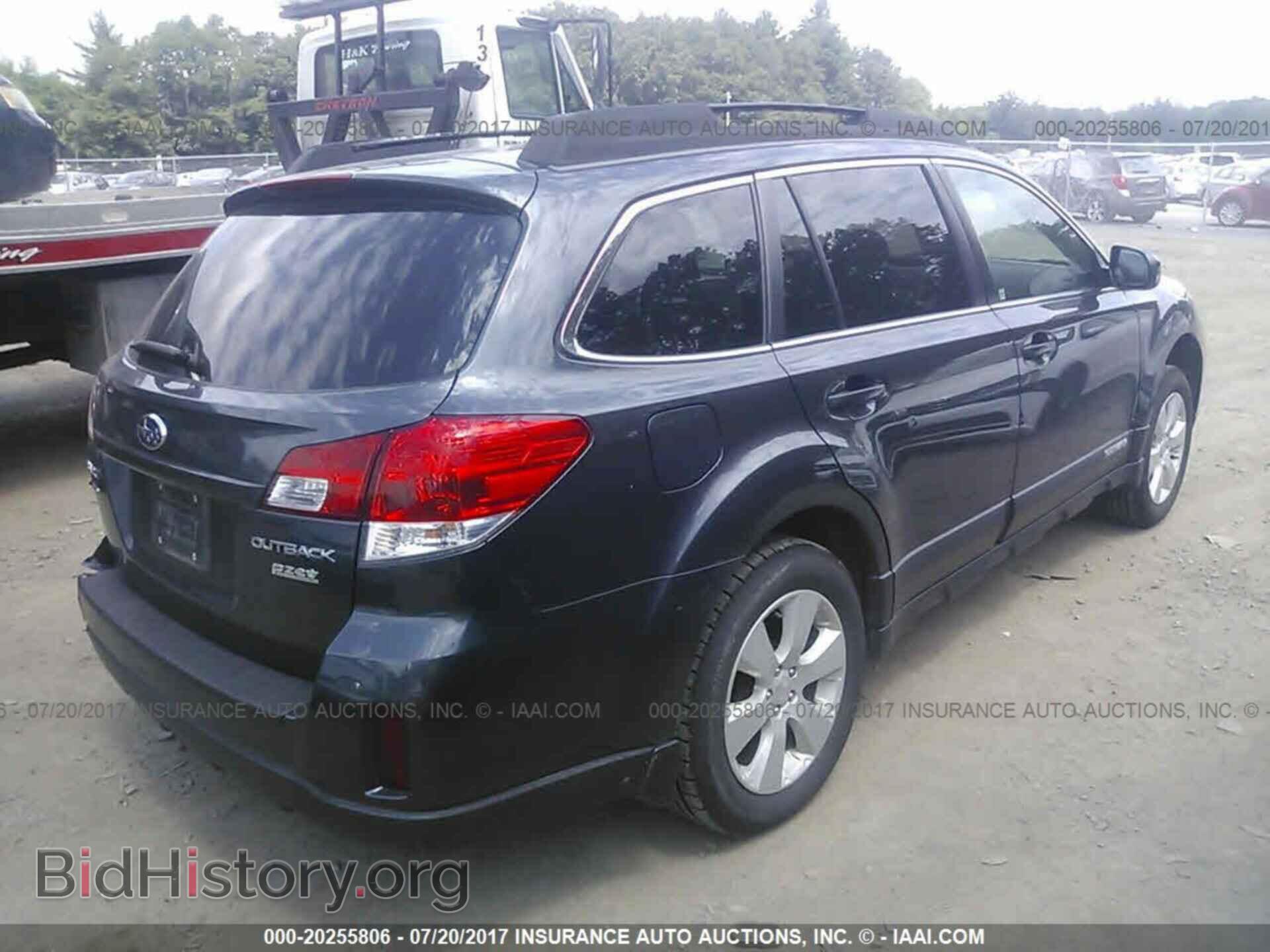 2011 Subaru Outback - VIN: 4S4BRBCC2B3404074 - Фото 4
