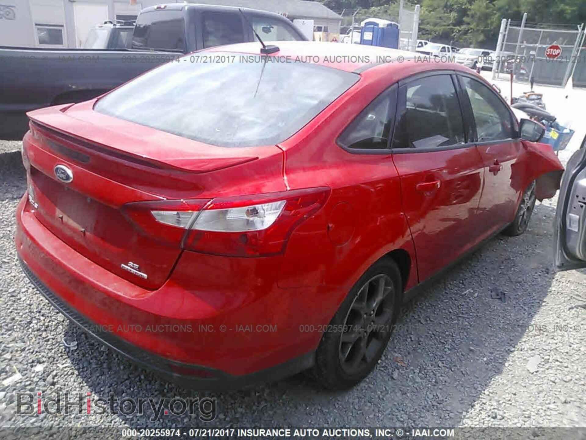 2013 Ford Focus - VIN: 1FADP3F24DL297405 - Photo 4