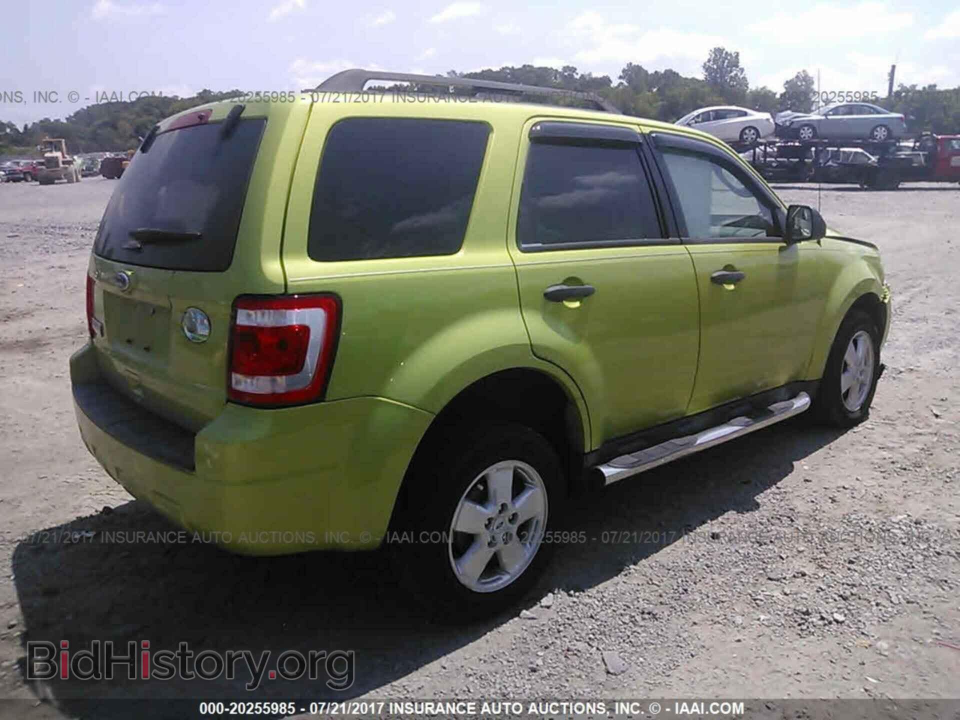 2011 Ford Escape - VIN: 1FMCU0D70BKB83363 - Photo 4