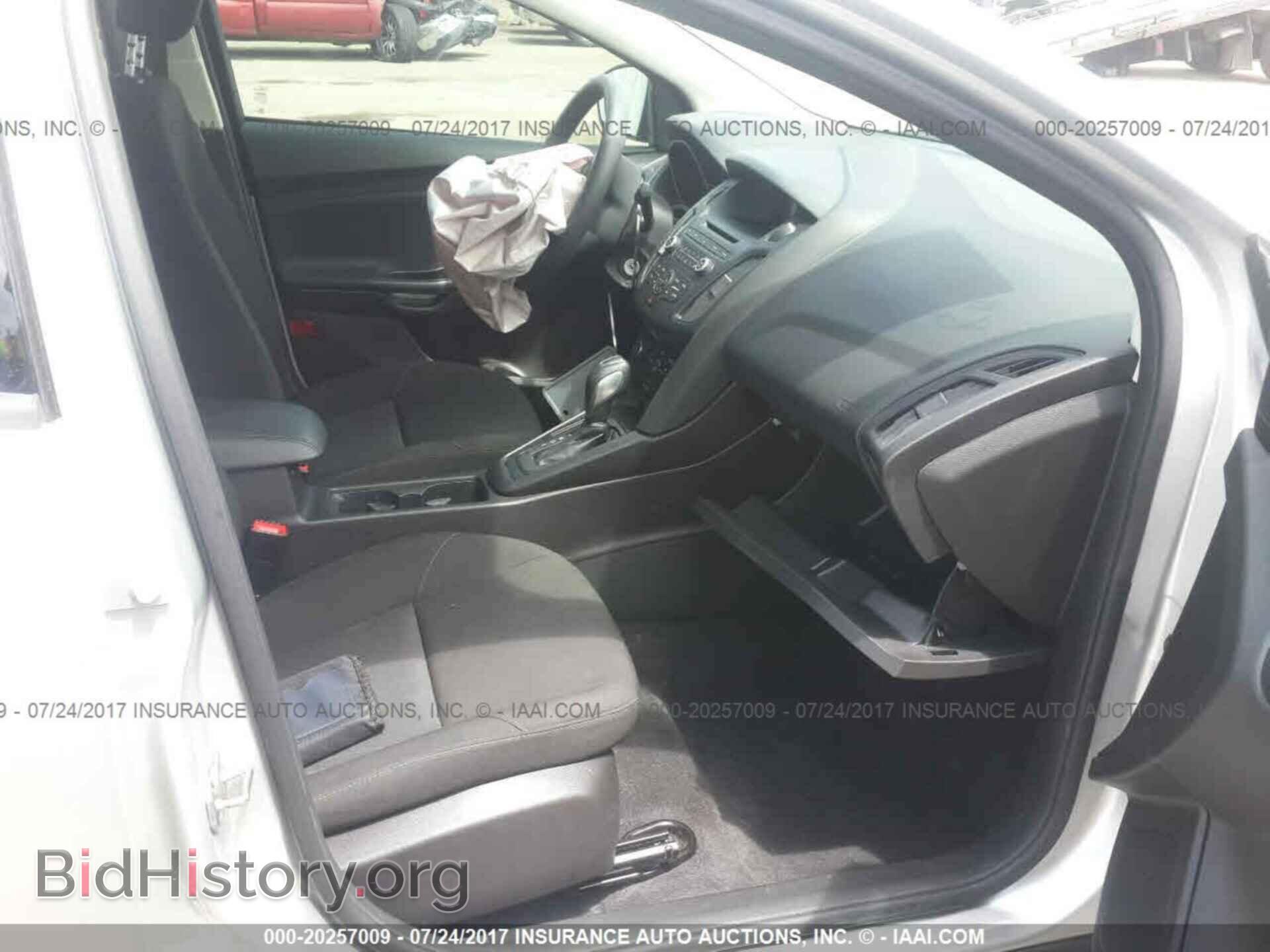 2015 Ford Focus - VIN: 1FADP3F21FL368403 - Photo 5