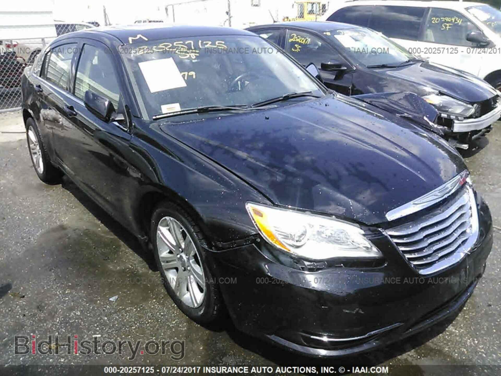 Фотография 1C3CCBBB9CN300338 - Chrysler 200 2012