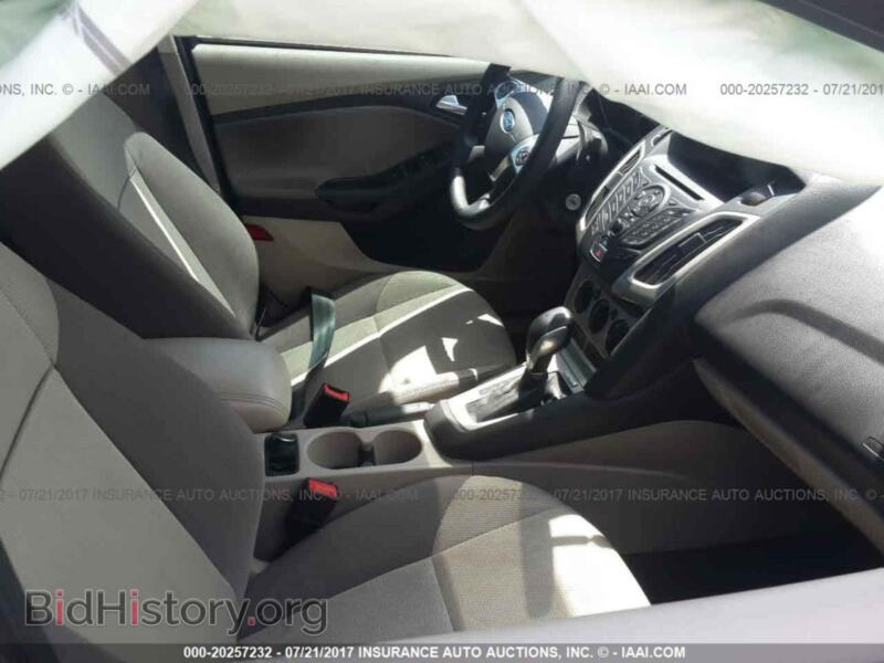 2014 Ford FOCUS (VIN 1FADP3F27EL299652) — фото 5 из 10