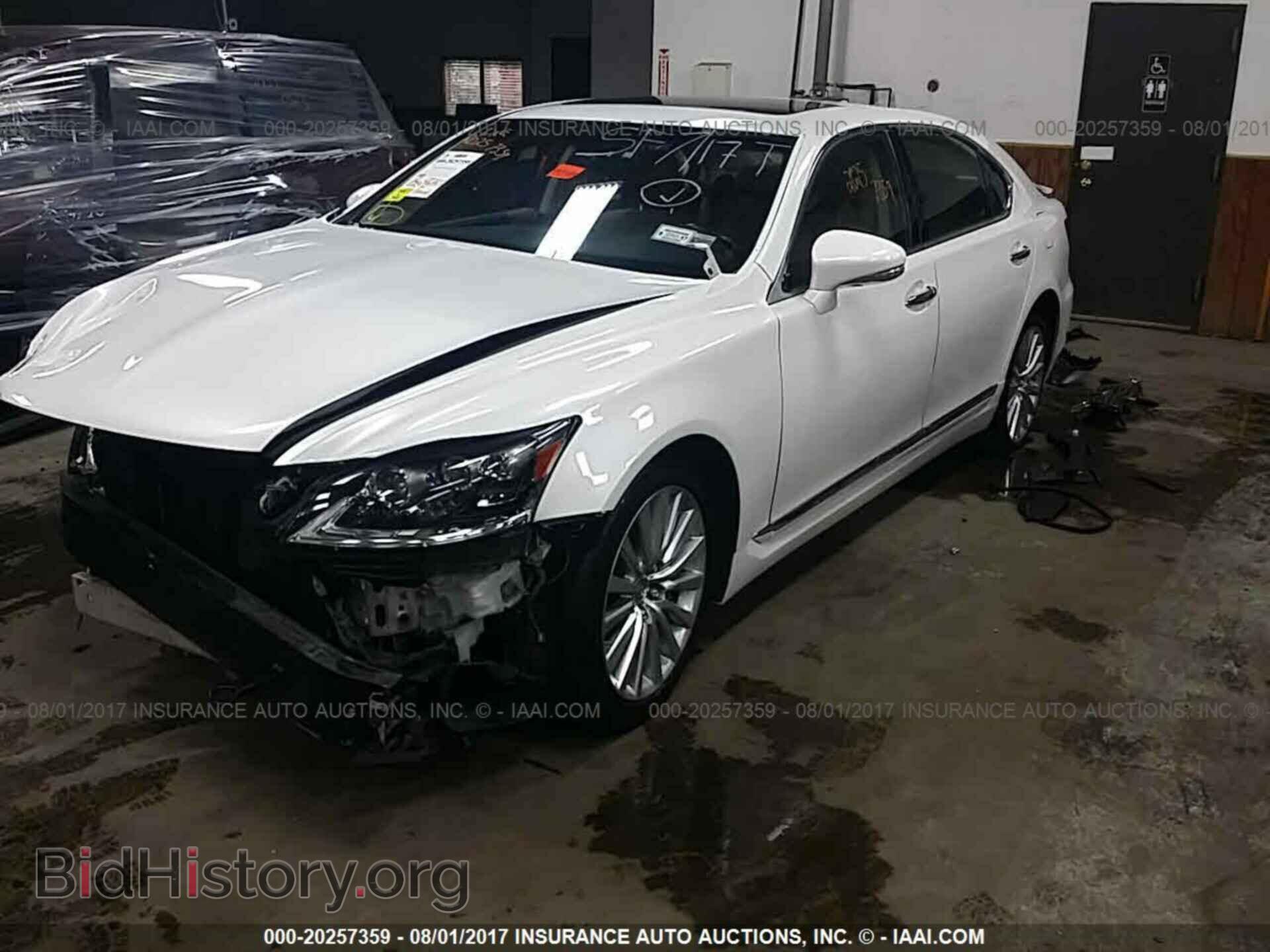 2014 Lexus Ls - VIN: JTHDL5EF9E5006617 - Фото 2