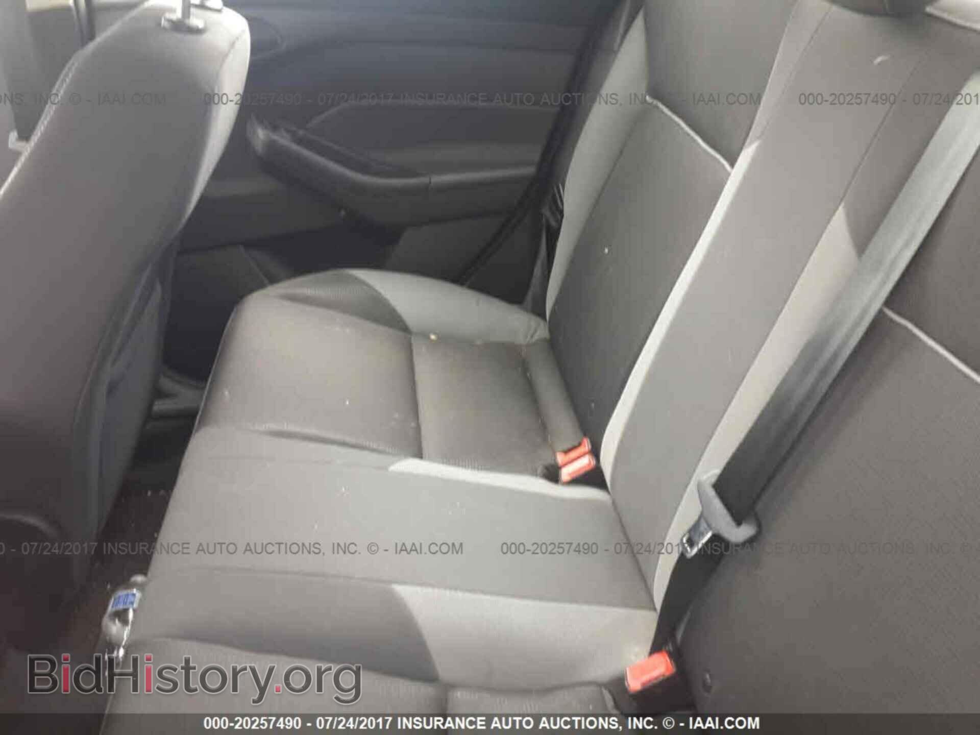 2012 Ford Focus - VIN: 1FAHP3F27CL399040 - Photo 8