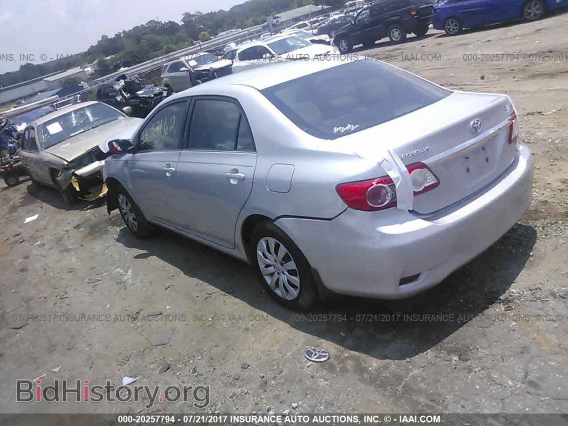 2013 Toyota Corolla - VIN: 2T1BU4EE3DC968596 - Photo 3