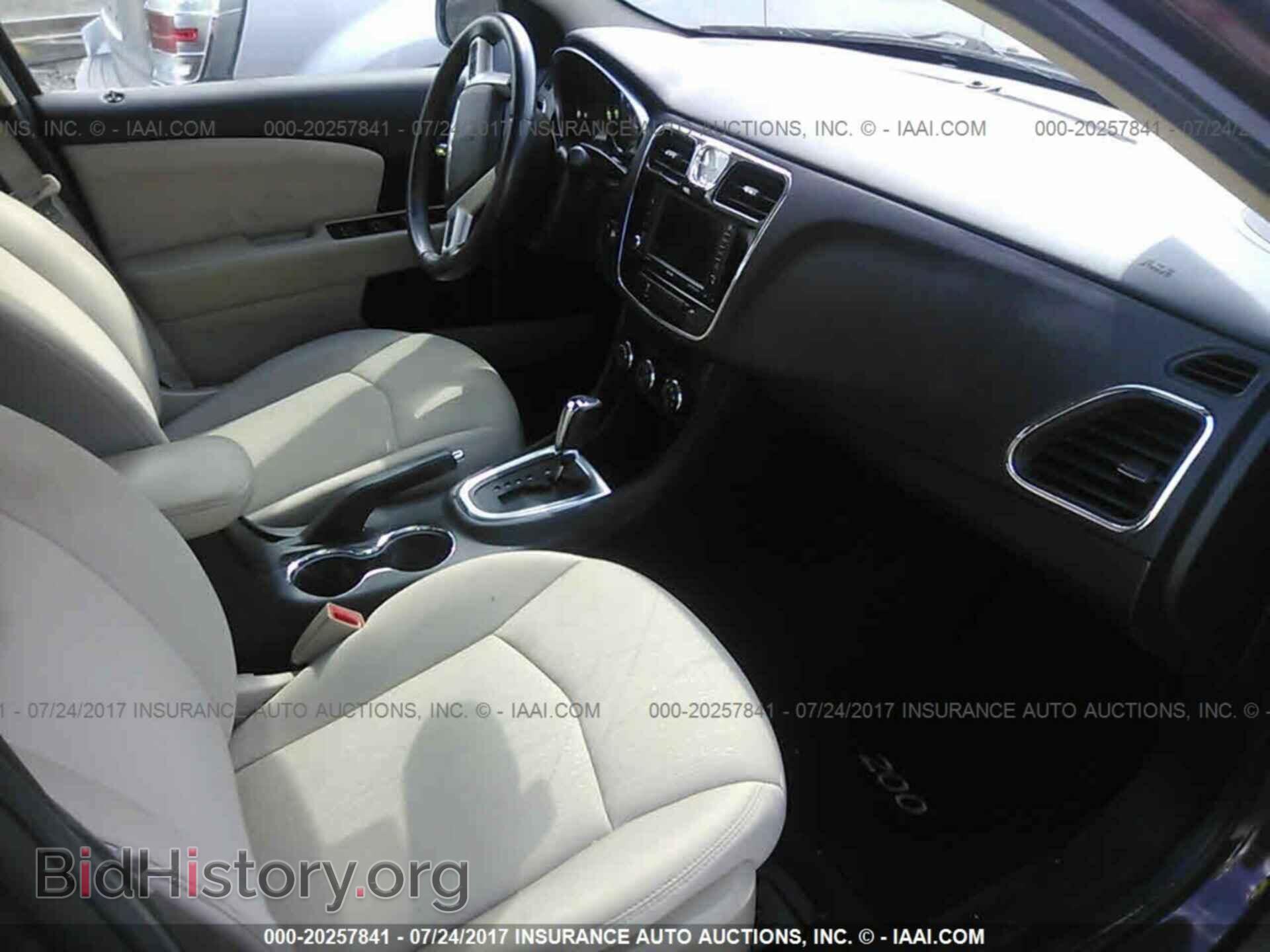 2012 Chrysler 200 - VIN: 1C3CCBBG0CN169456 - Фото 5