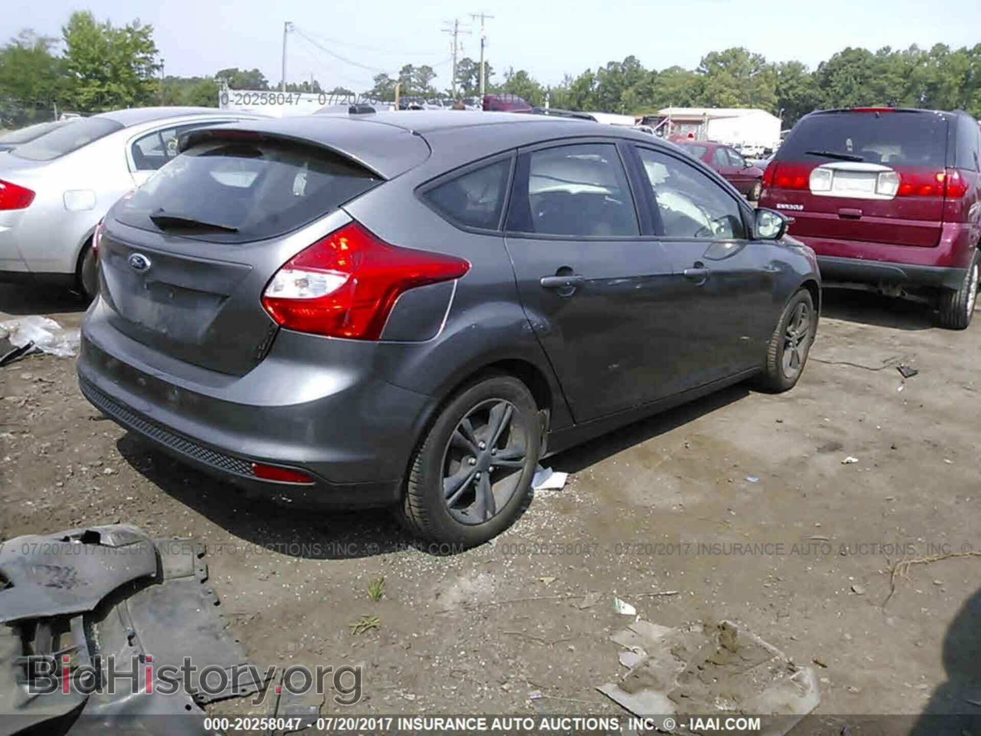 2014 Ford Focus - VIN: 1FADP3K24EL417596 - Фото 4