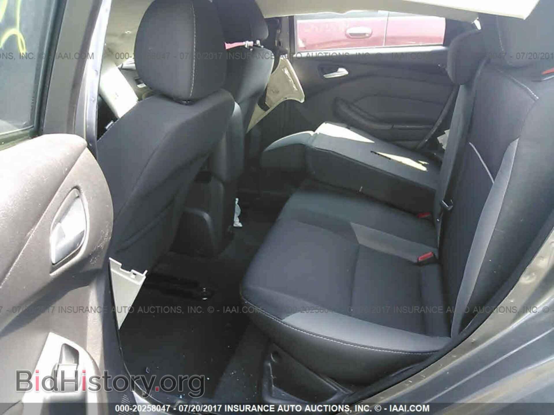 2014 Ford Focus - VIN: 1FADP3K24EL417596 - Фото 8