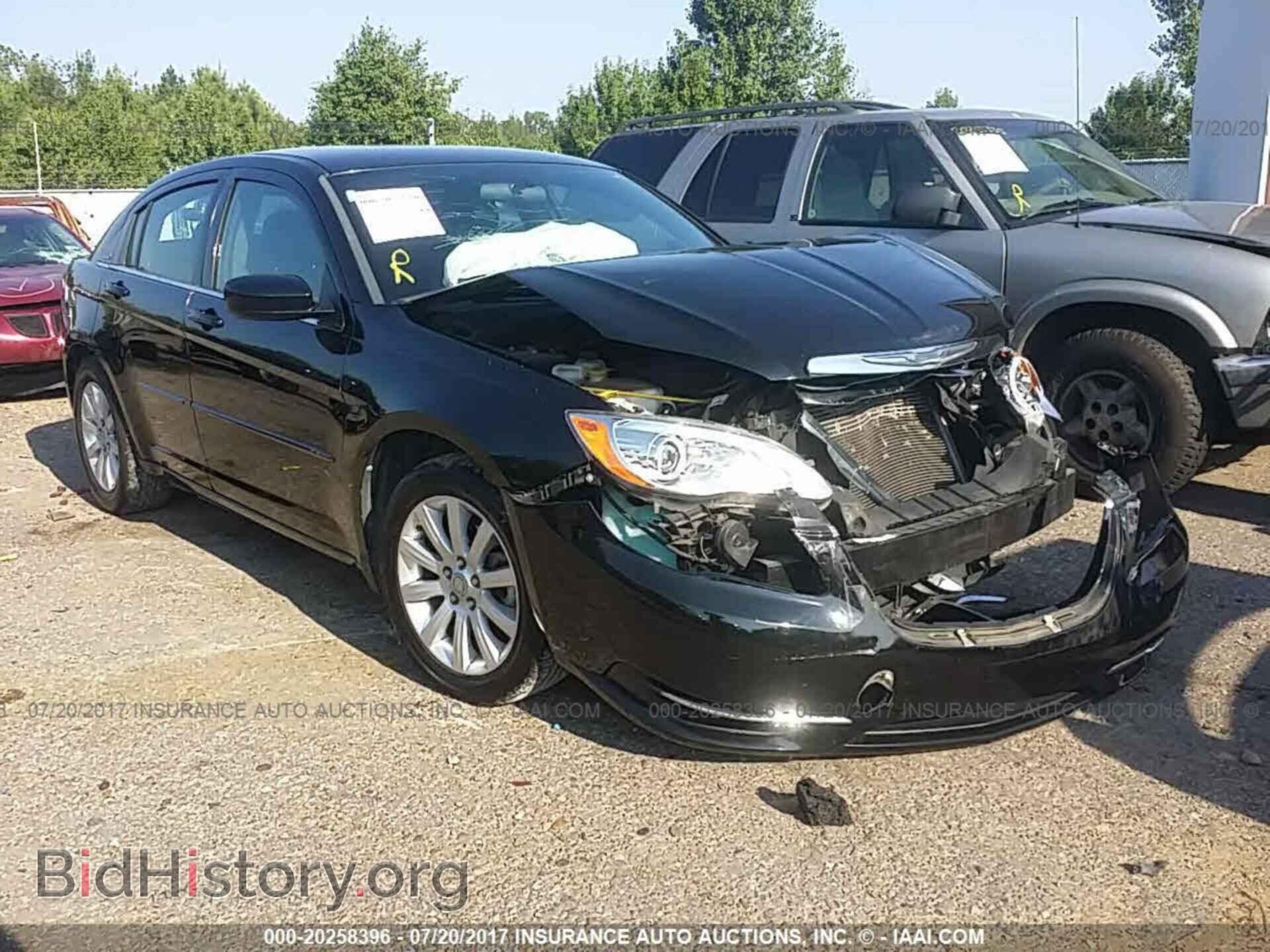 Photo 1C3CCBBB0DN732639 - Chrysler 200 2013