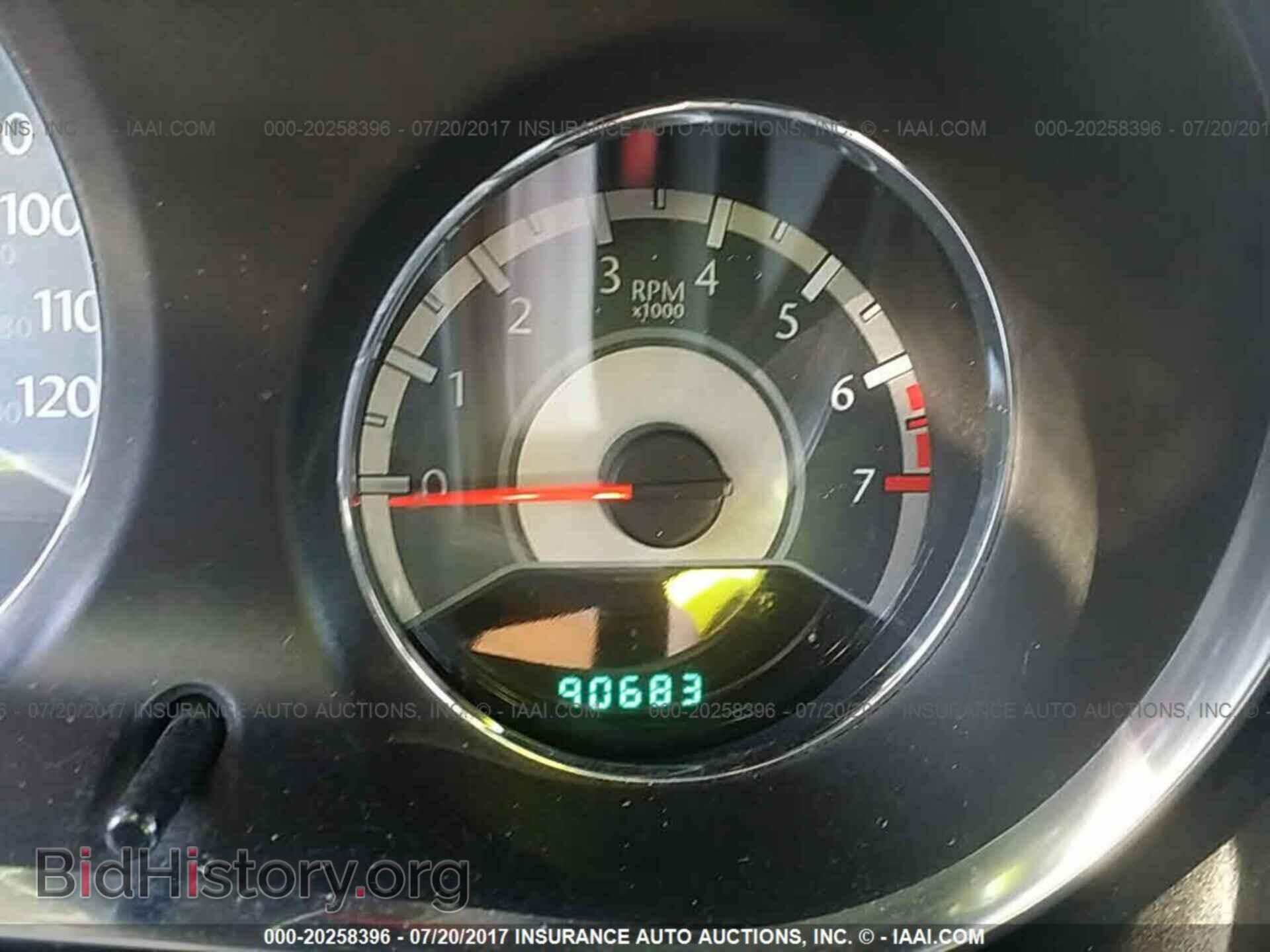2013 Chrysler 200 - VIN: 1C3CCBBB0DN732639 - Фото 7