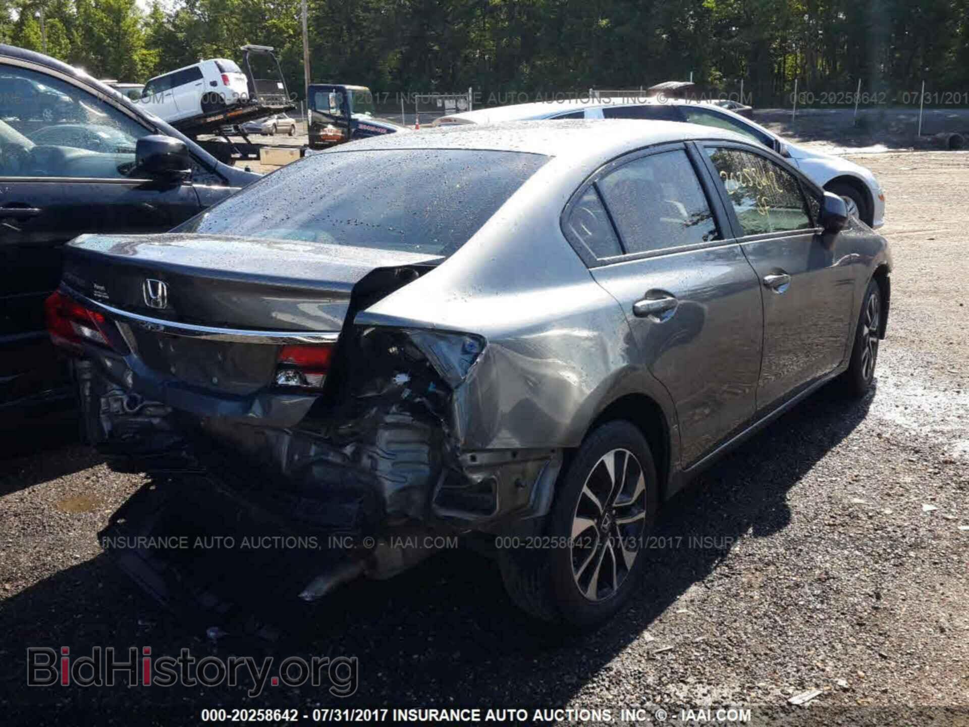 2013 Honda Civic - VIN: 19XFB2F84DE234927 - Фото 4