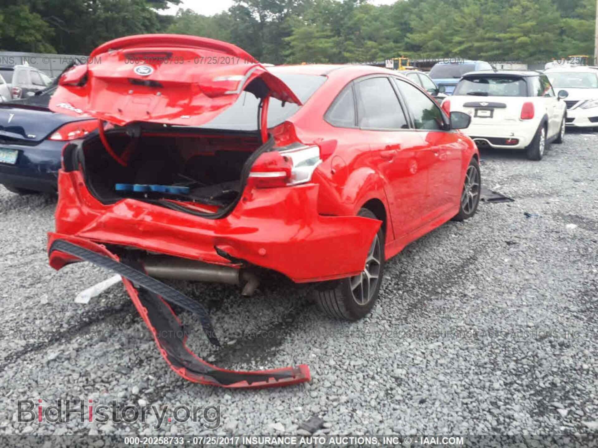 2016 Ford Focus - VIN: 1FADP3F29GL206889 - Фото 4