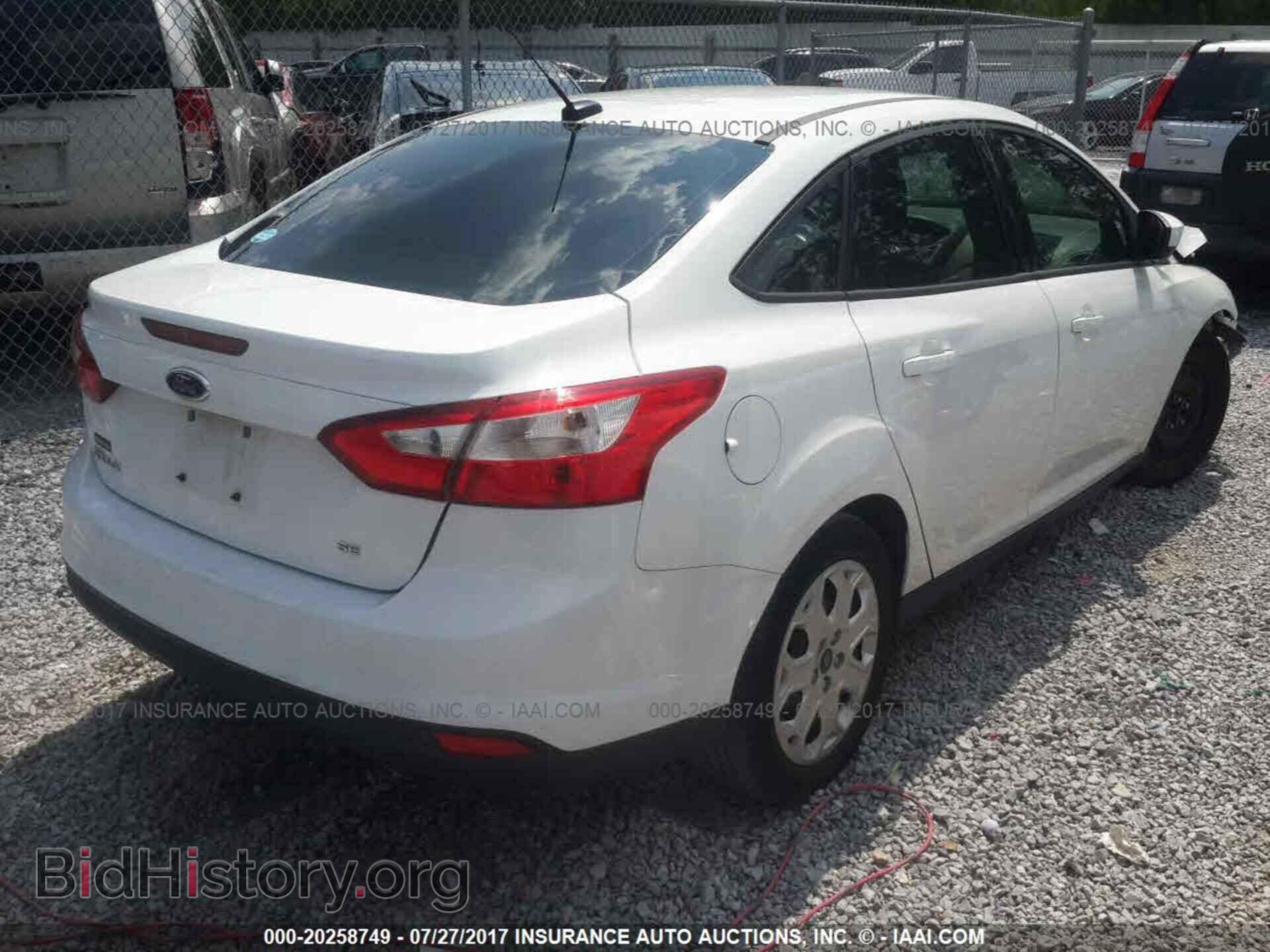 2012 Ford Focus - VIN: 1FAHP3F23CL254271 - Фото 4