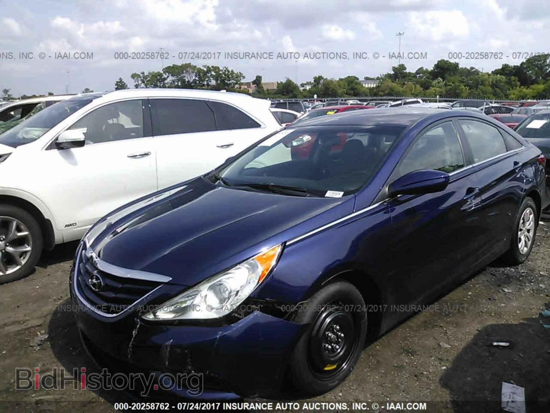 2012 Hyundai Sonata - VIN: 5NPEB4AC3CH310442 - Фото 2