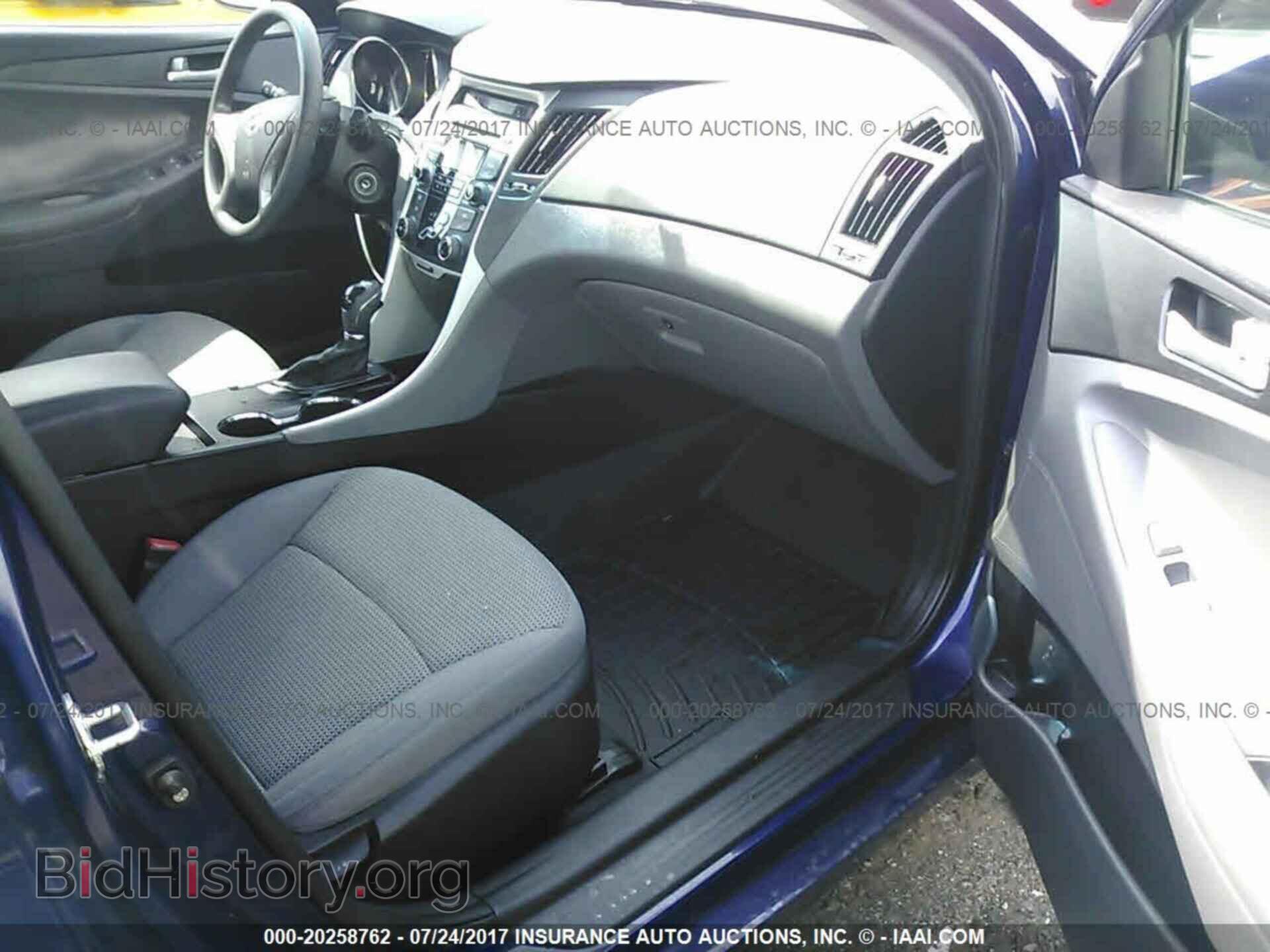 2012 Hyundai Sonata - VIN: 5NPEB4AC3CH310442 - Фото 5