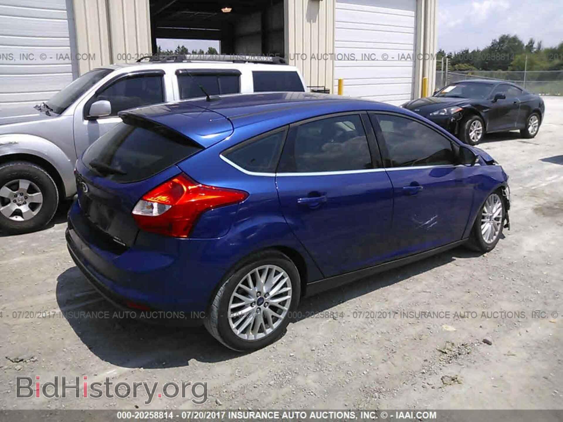 2012 Ford Focus - VIN: 1FAHP3M2XCL369825 - Photo 4