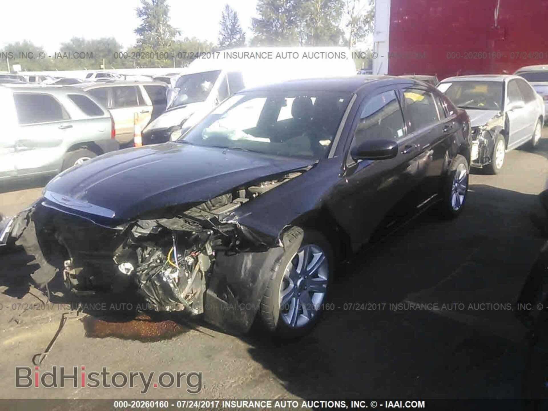 2013 Chrysler 200 - VIN: 1C3CCBBB0DN735475 - Photo 2