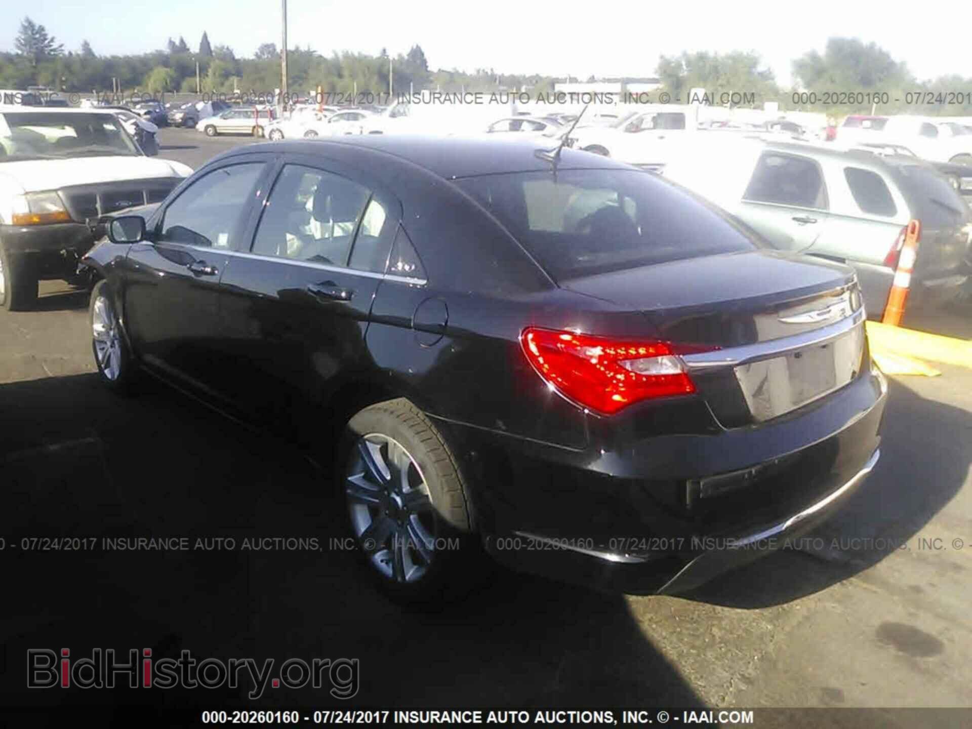 2013 Chrysler 200 - VIN: 1C3CCBBB0DN735475 - Photo 3