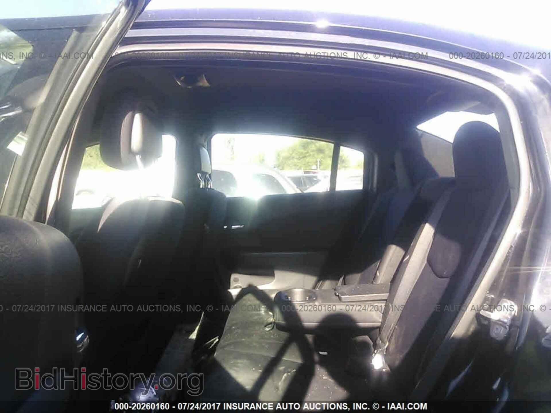 2013 Chrysler 200 - VIN: 1C3CCBBB0DN735475 - Photo 8