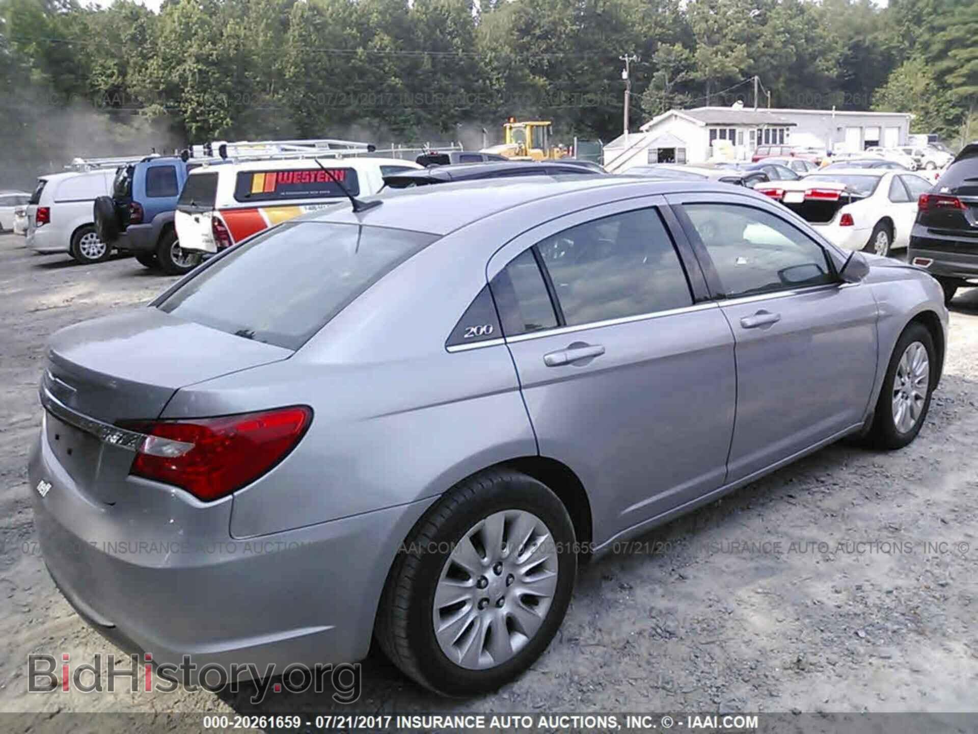 2013 Chrysler 200 - VIN: 1C3CCBAB5DN641075 - Фото 4