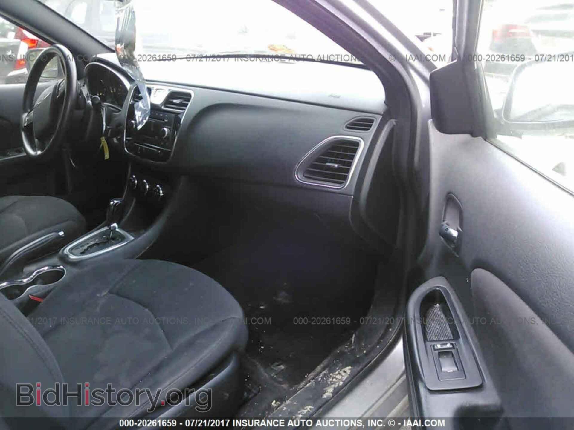 2013 Chrysler 200 - VIN: 1C3CCBAB5DN641075 - Фото 5