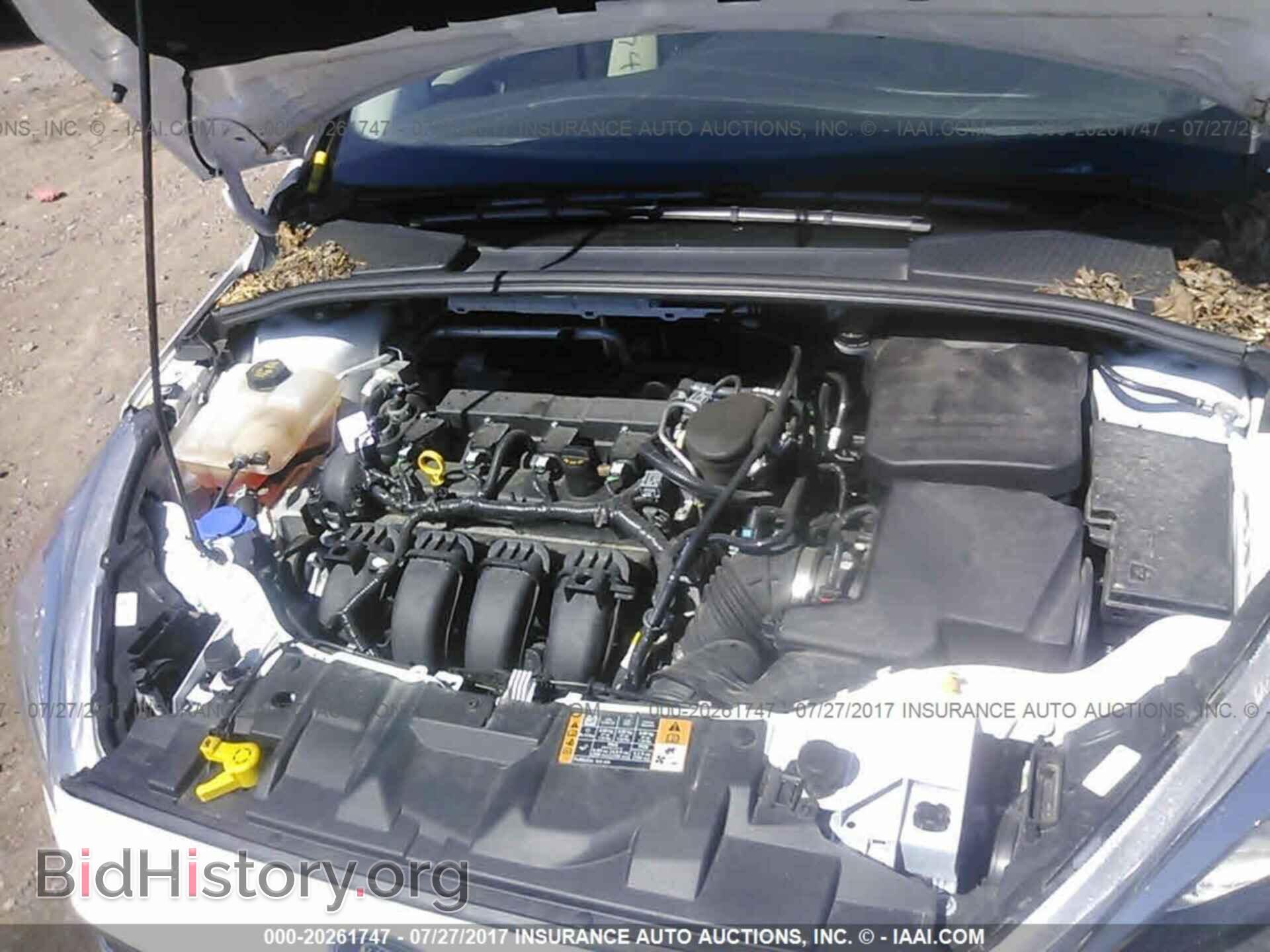 2015 Ford Focus - VIN: 1FADP3F27FL271321 - Photo 10