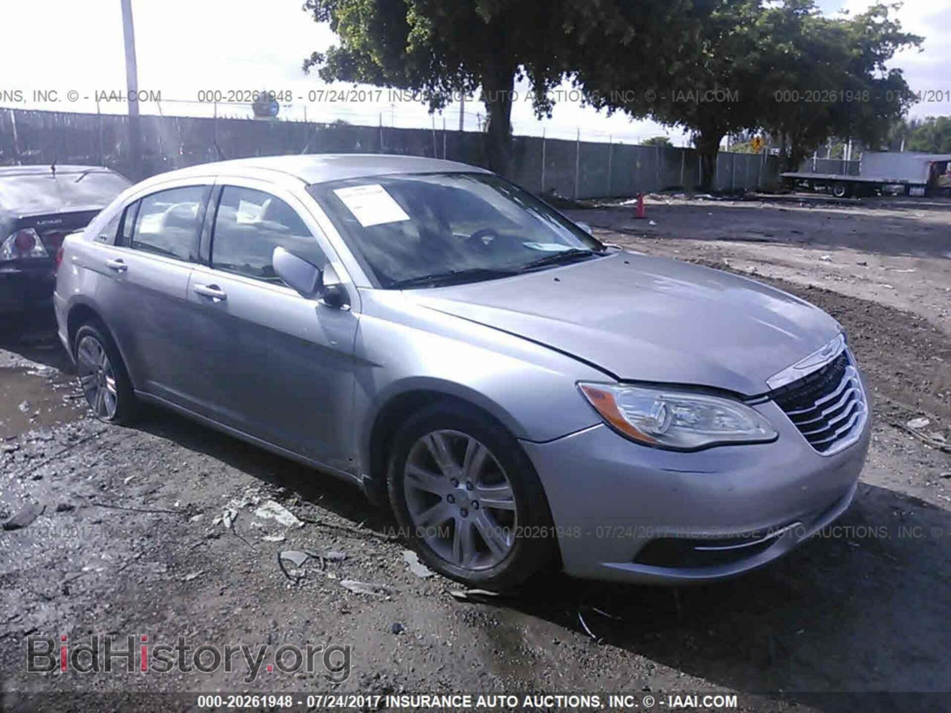 Фотография 1C3CCBAB7DN762304 - Chrysler 200 2013