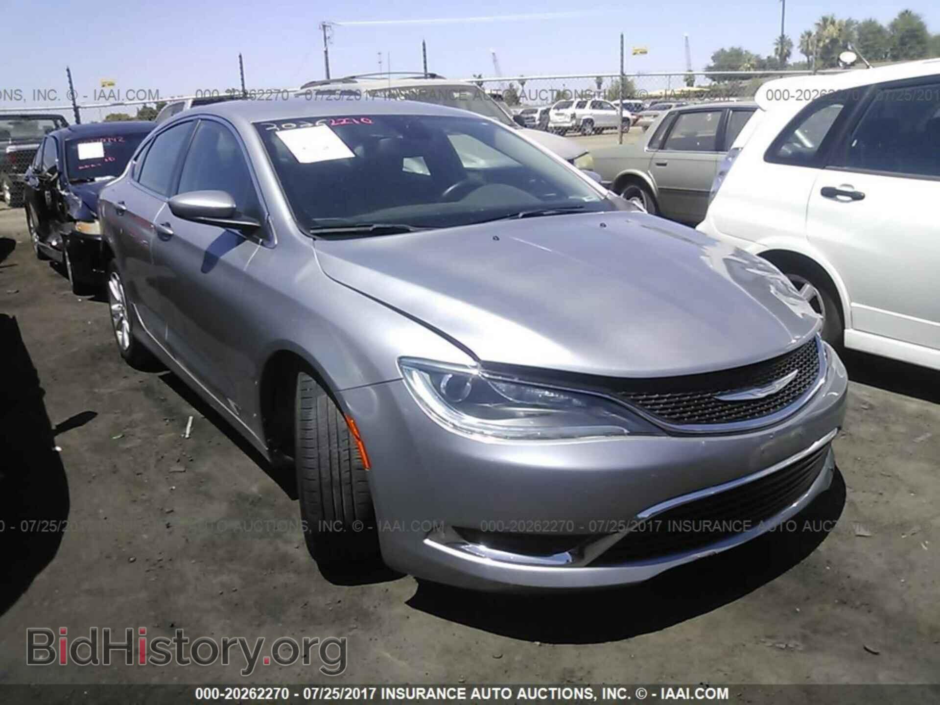 Photo 1C3CCCAB2FN671272 - Chrysler 200 2015