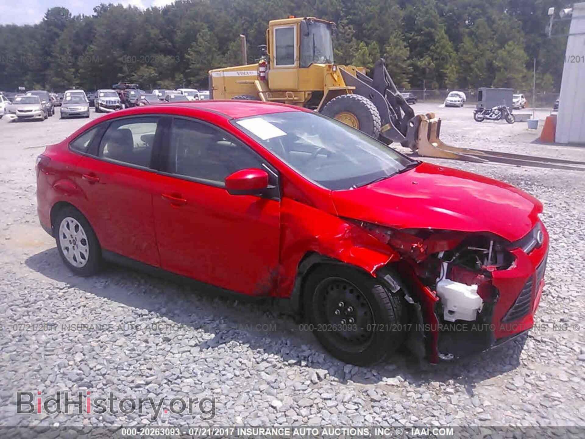 Photo 1FAHP3F25CL130177 - Ford Focus 2012